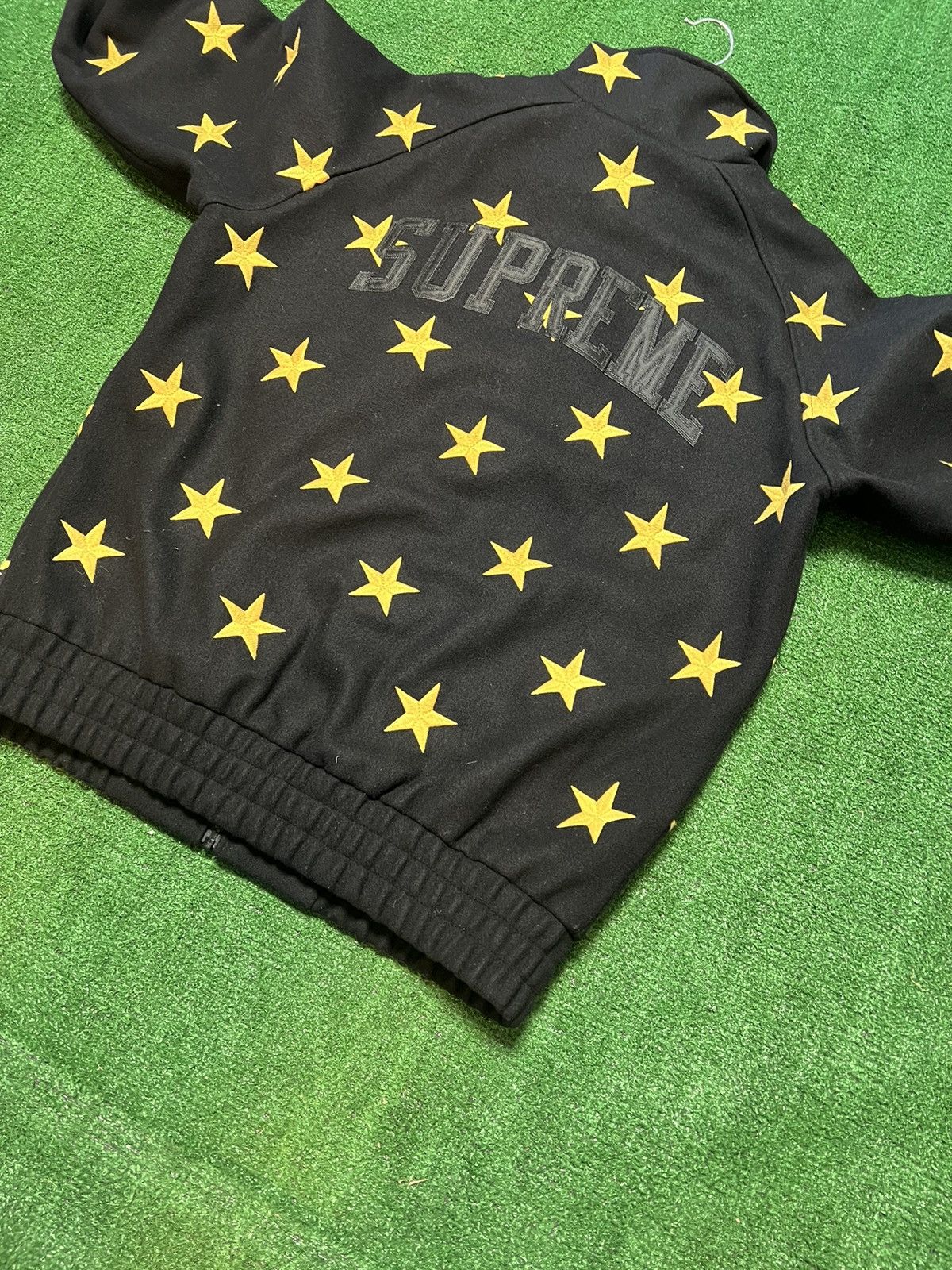 Supreme SUPREME STARS ZIP STADIUM JACKET 2016 Size US XL / EU 56 / 4 - 17 Thumbnail