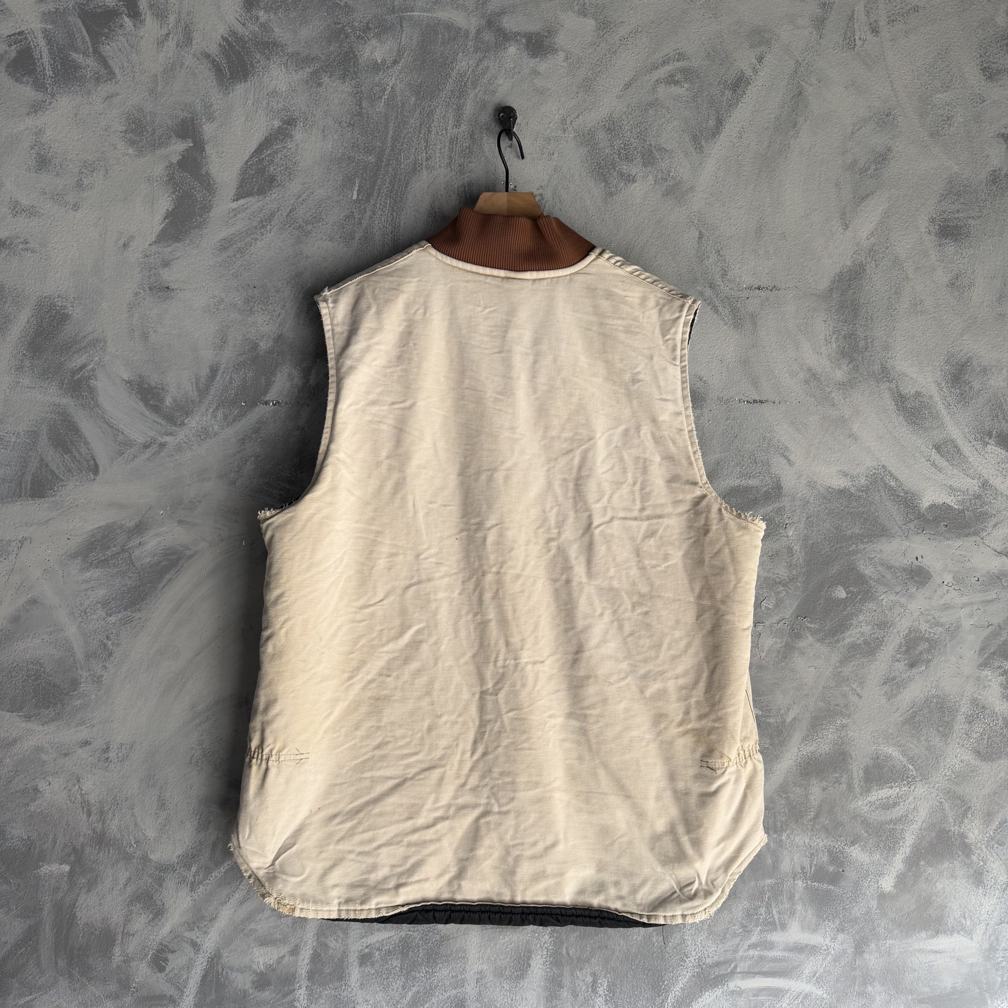 Carhartt Vtg Carhartt Vest Mens Thrashed Distressed Faded Destroyed Size US XL / EU 56 / 4 - 5 Thumbnail