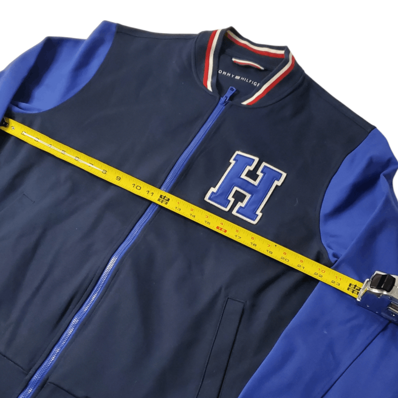 Tommy Hilfiger Tommy Hilfiger Varisty Bomber Jacket Size US XL / EU 56 / 4 - 5 Thumbnail