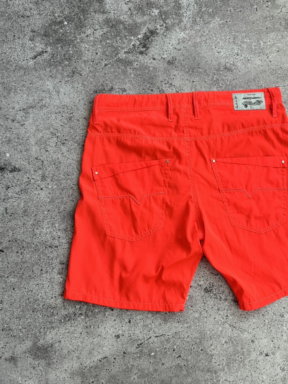 Diesel × Vintage Vintage Diesel orange beachwear nylon short Size US 32 / EU 48 - 8 Thumbnail