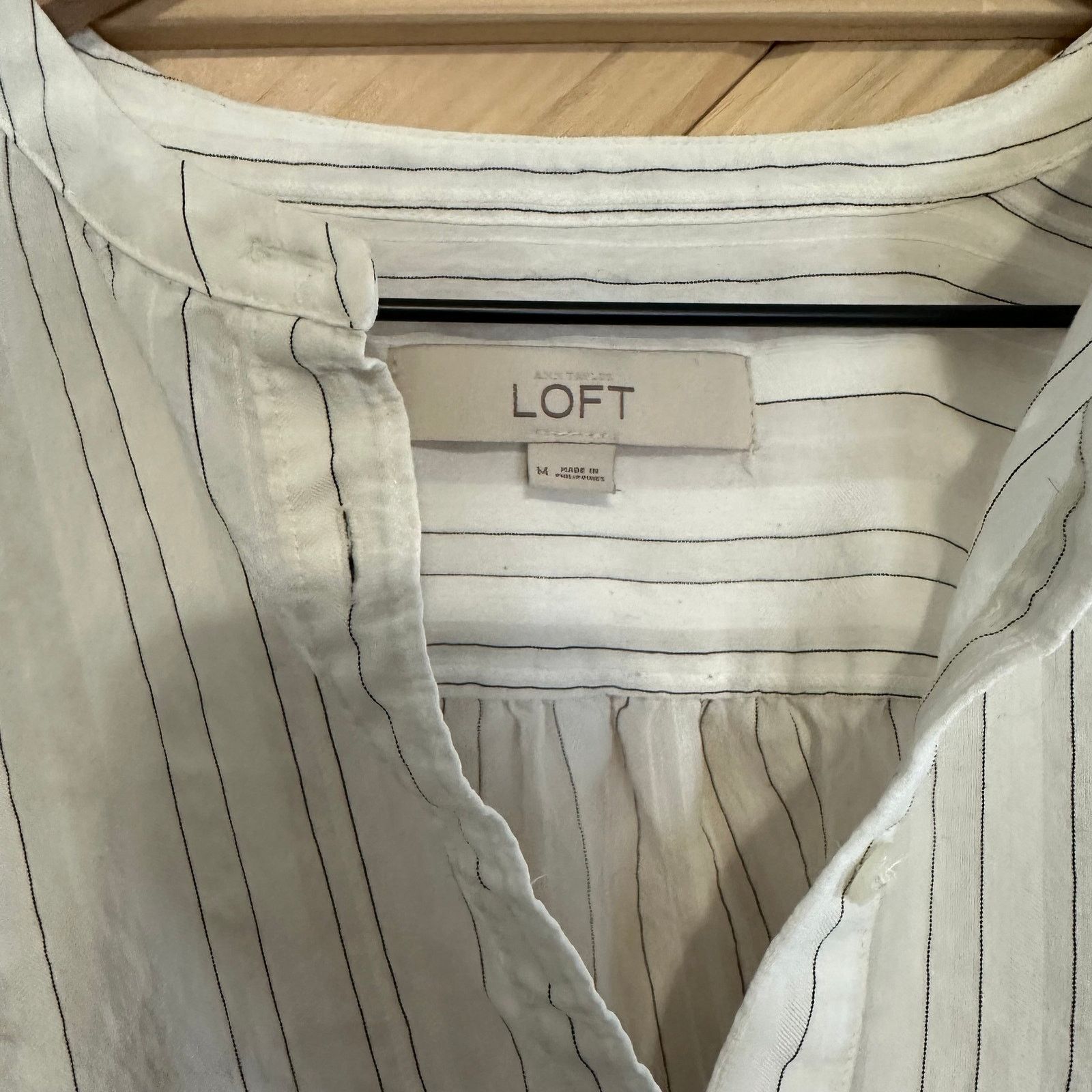 Loft Med LOFT Blouse with pin stripes Size M / US 6-8 / IT 42-44 - 2 Thumbnail