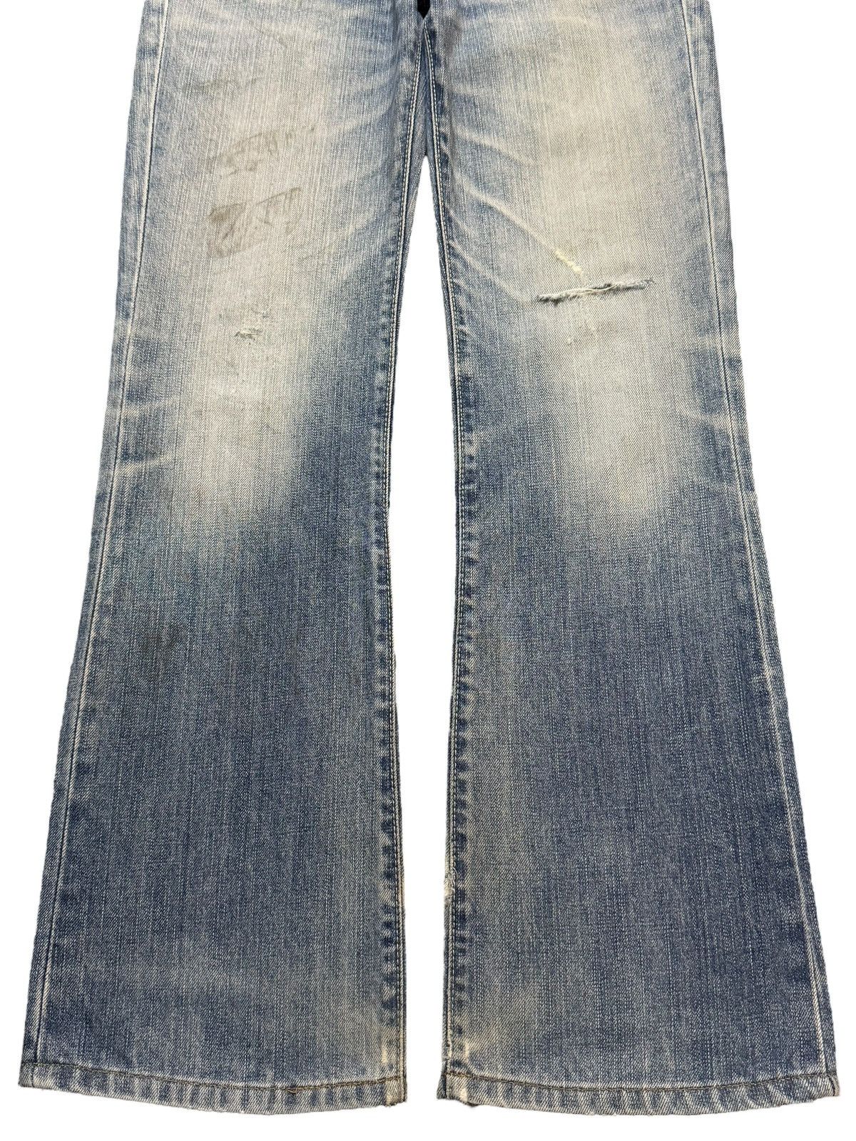 Levi's Vintage Y2K Levis 708 Faded Wash Whiskers Wide Leg Bootcut Size US 30 / EU 46 - 7 Thumbnail
