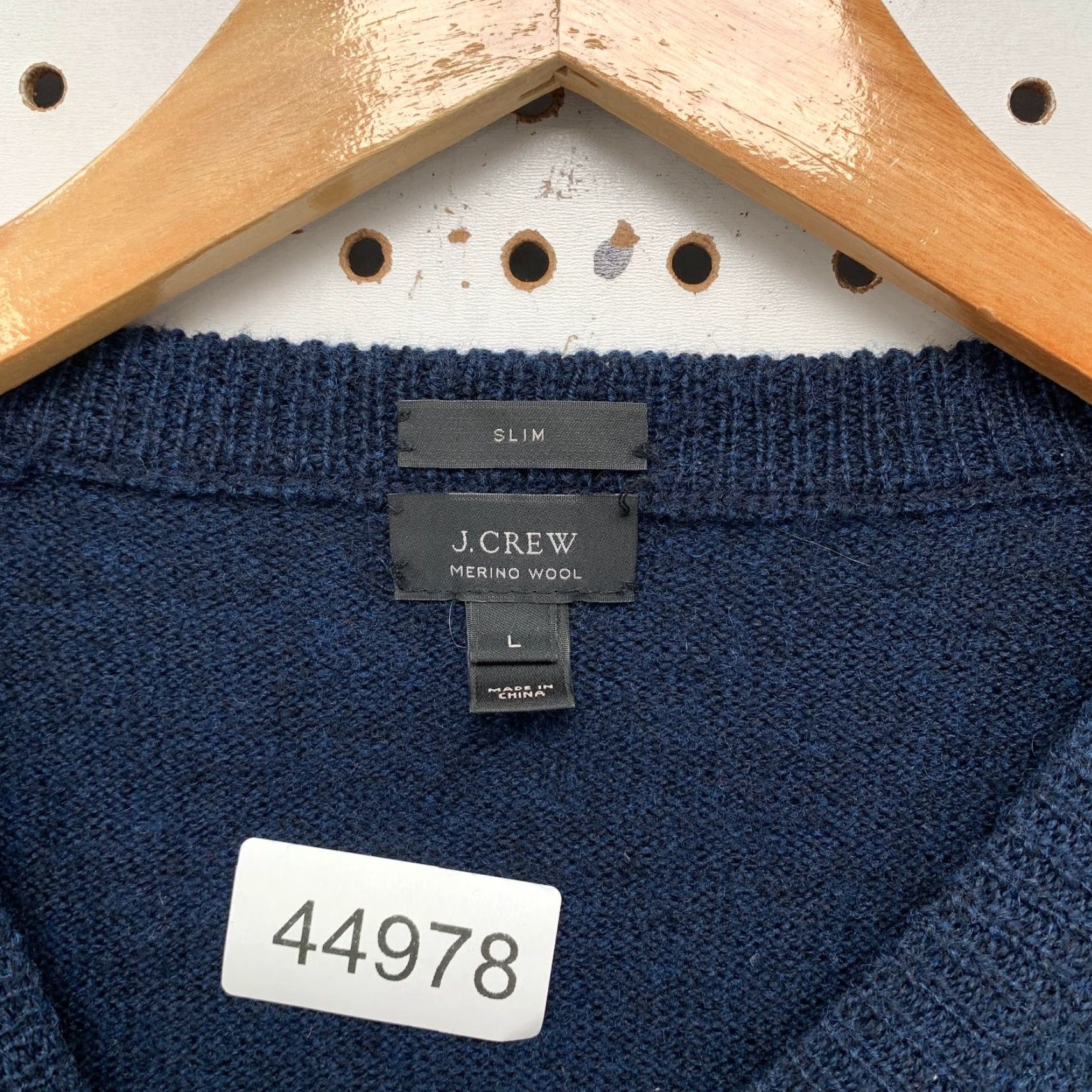 J.Crew JCrew Wool Sweater Men Large Navy Blue Slim 100% Merino Crewneck Business School Shirt Mens L Navy Wool Crewneck Pullover Winter Fall Spring 90s? Size US L / EU 52-54 / 3 - 5 Thumbnail