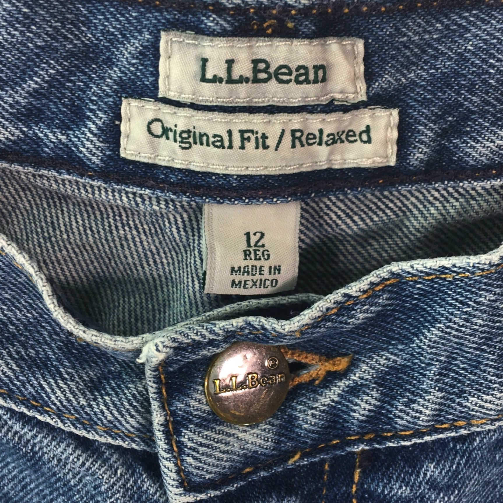 Vintage L.L. Bean Women's Jeans Size 12 Relaxed Mid Rise Straight Blue 32X30 Size 34" / US 12 / IT 48 - 7 Thumbnail