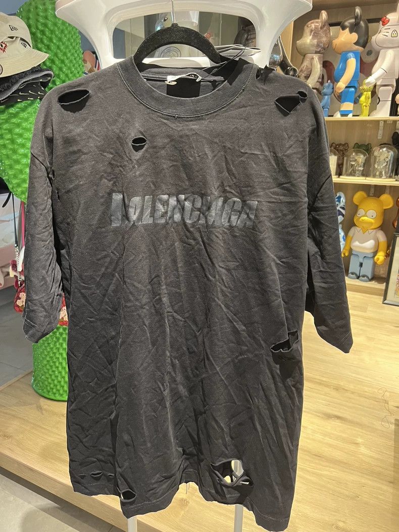 Balenciaga Balenciaga All Black Exploded Letter Short Sleeve 2022ss N Size US XS / EU 42 / 0 - 1 Thumbnail