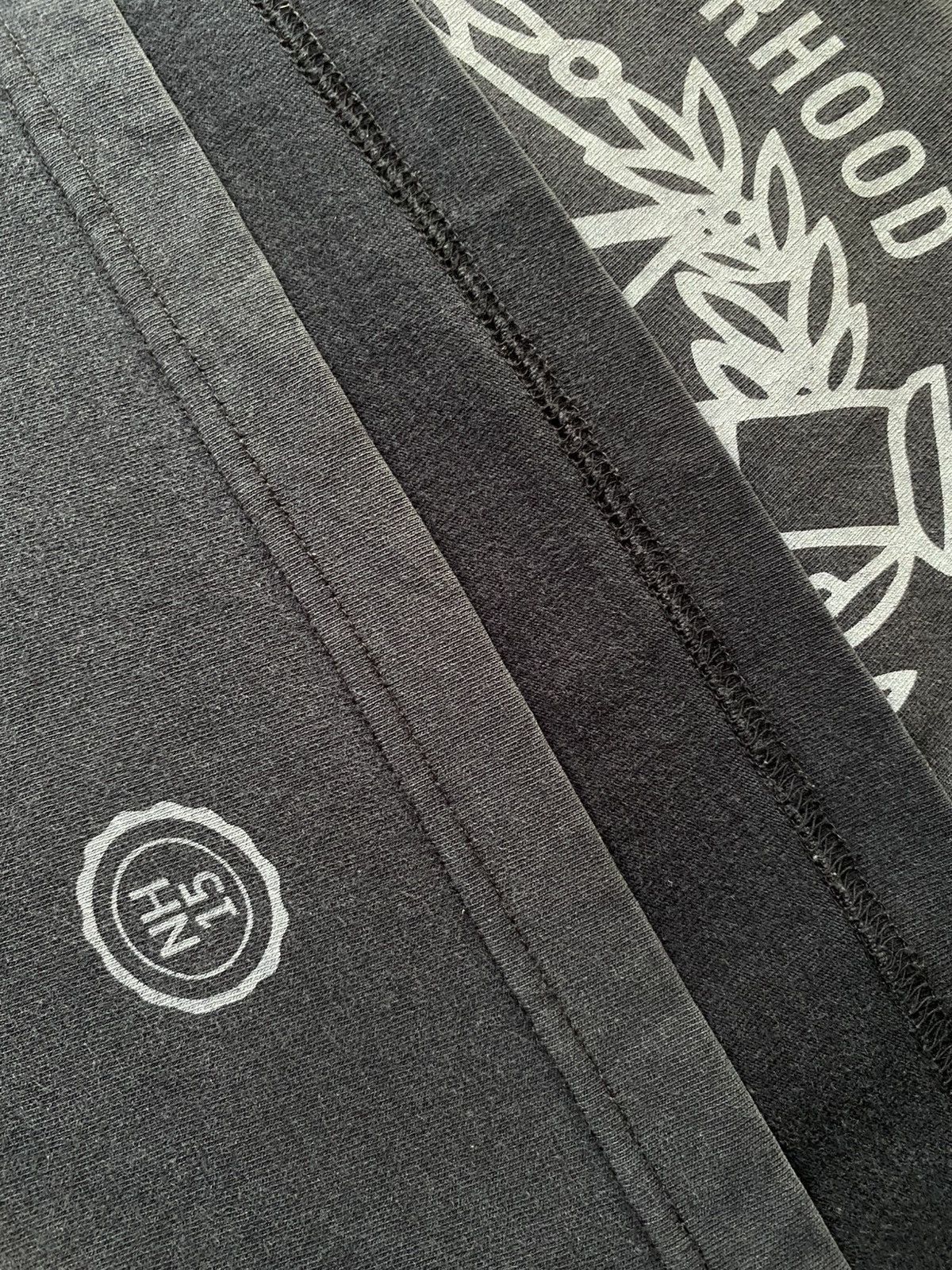 Neighborhood NEIGHBORHOOD Dark Gray Short Sleeve Round Neck T-Shirt Size US S / EU 44-46 / 1 - 12 Thumbnail