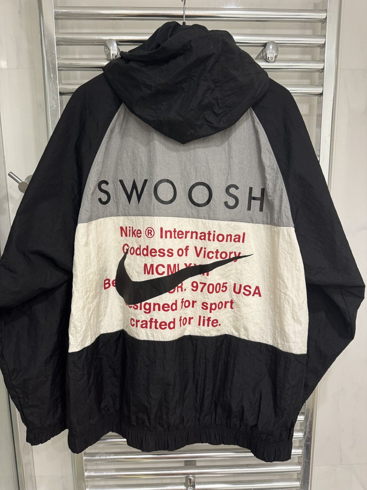 Nike NIKE DOUBLE SWOOSH JACKET LARGE Size US L / EU 52-54 / 3 - 1 Thumbnail