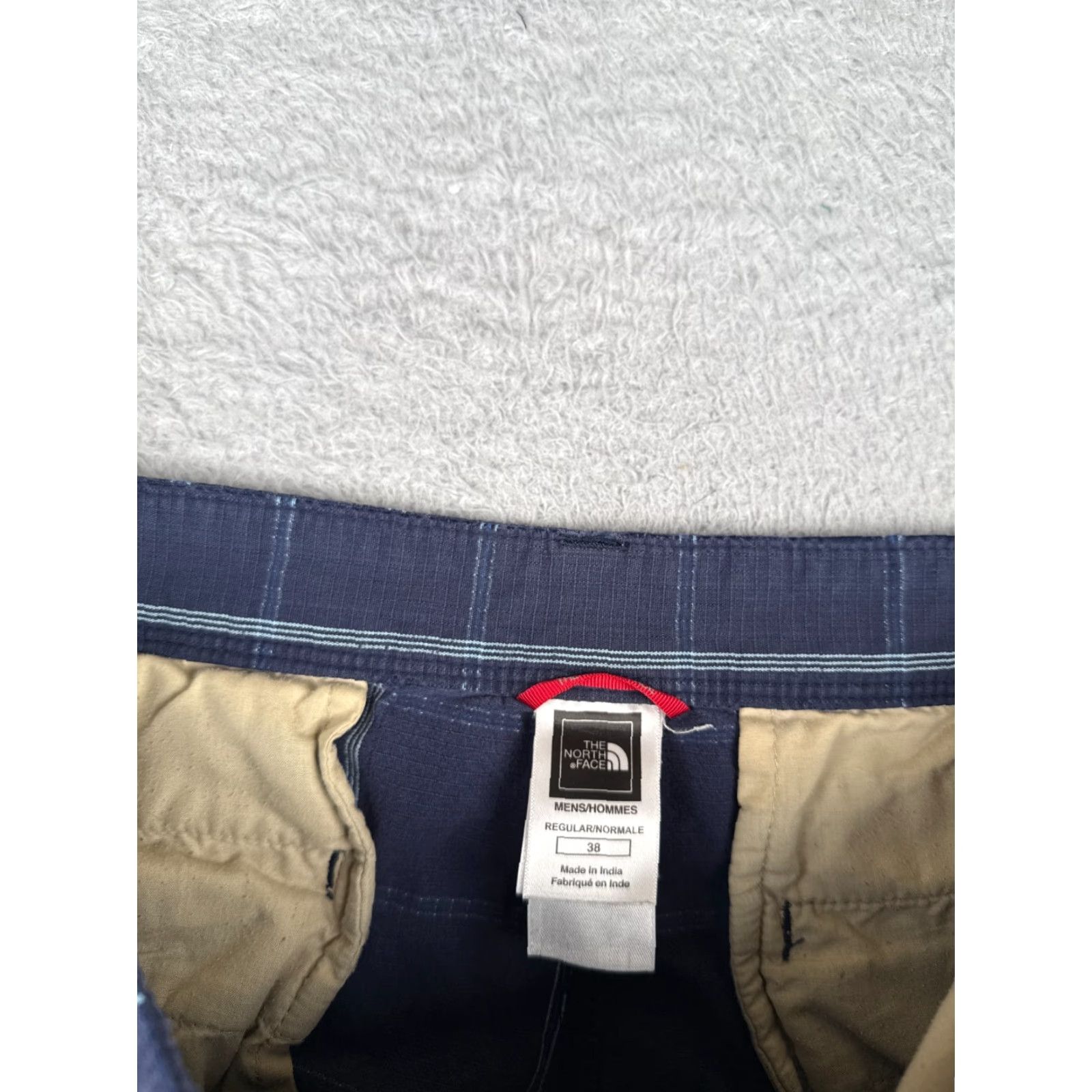 The North Face VINTAGE The North Face Shorts Mens 38 Blue Plaid Rip-Stop Fabric Cotton Blend Chino READ Size US 38 / EU 54 - 7 Thumbnail