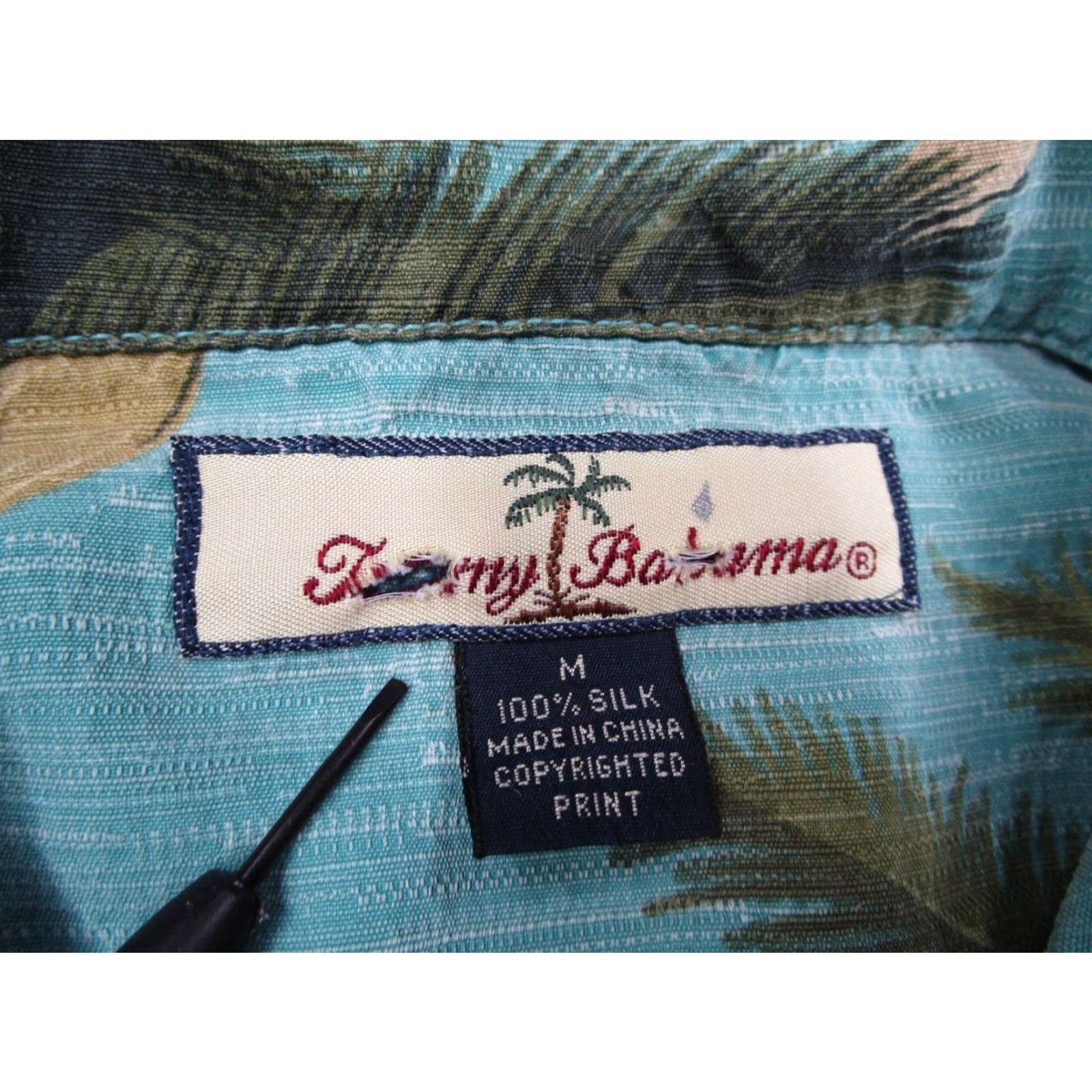 Tommy Bahama VINTAGE Tommy Bahama Shirt Mens M Blue Silk Button-Up Short Sleeve Hawaiian Palm Floral 90s Mens Size US M / EU 48-50 / 2 - 3 Thumbnail