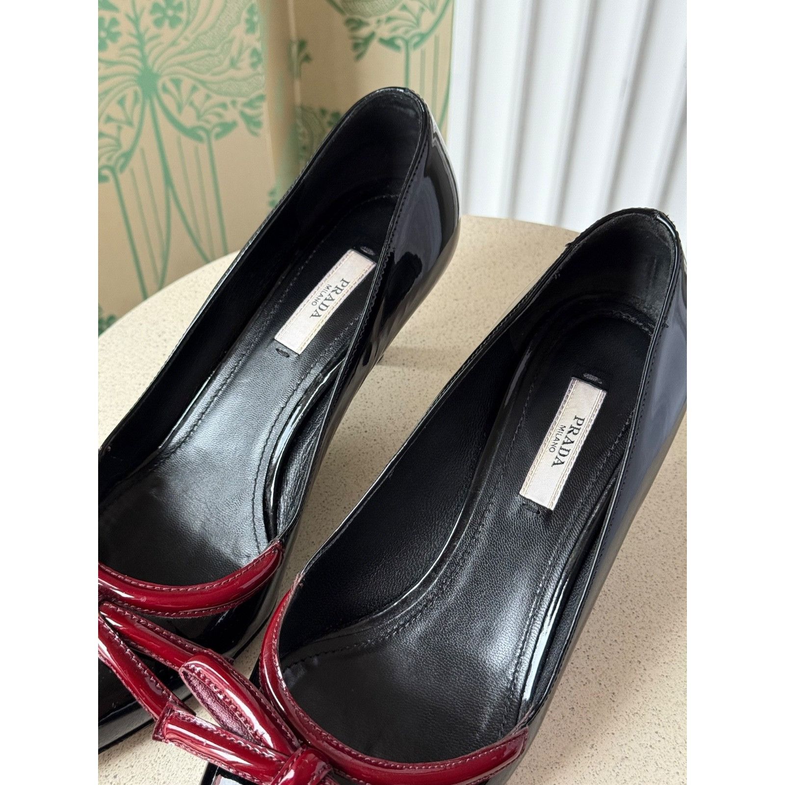 Prada Prada Bow Burgundy Patent Leather Pointed Toe Heels Size: 37 Size US 7.5 / IT 37.5 - 6 Thumbnail