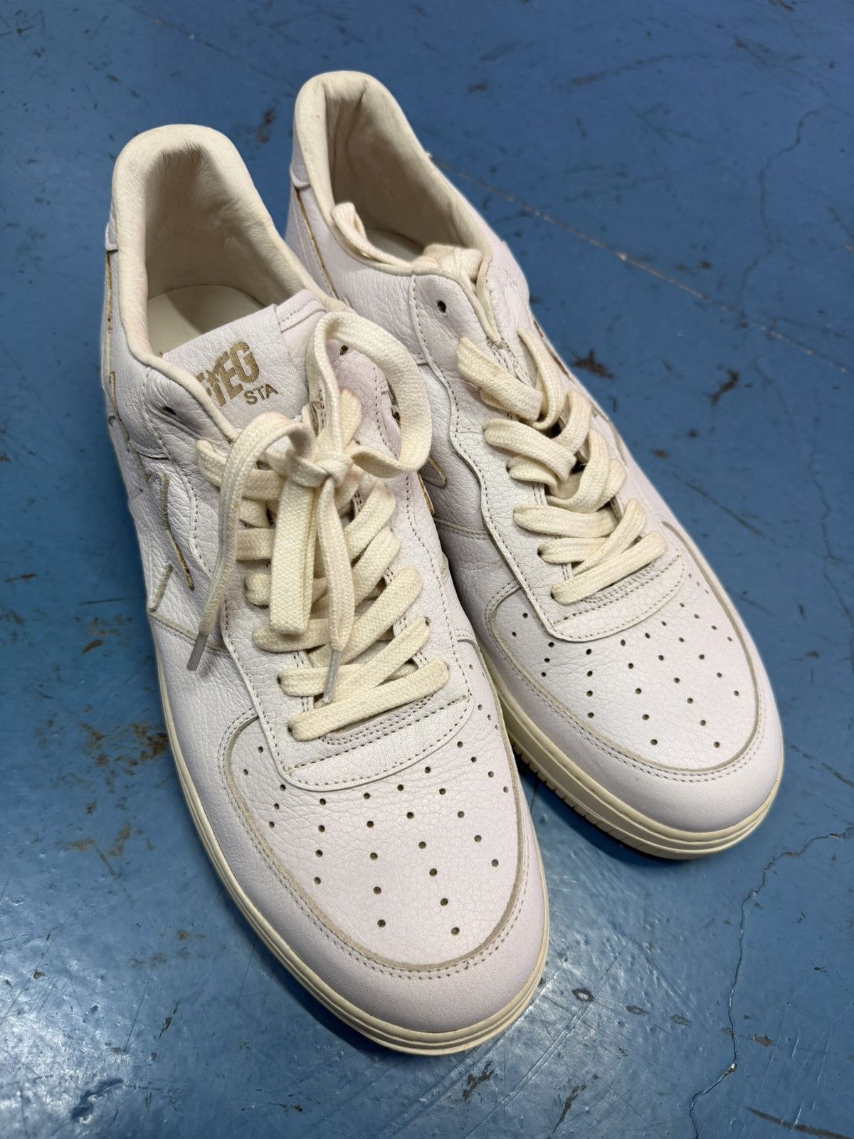 Bape BAPESTAR KITH RONNIE FIEG Size US 12 / EU 45 - 2 Thumbnail