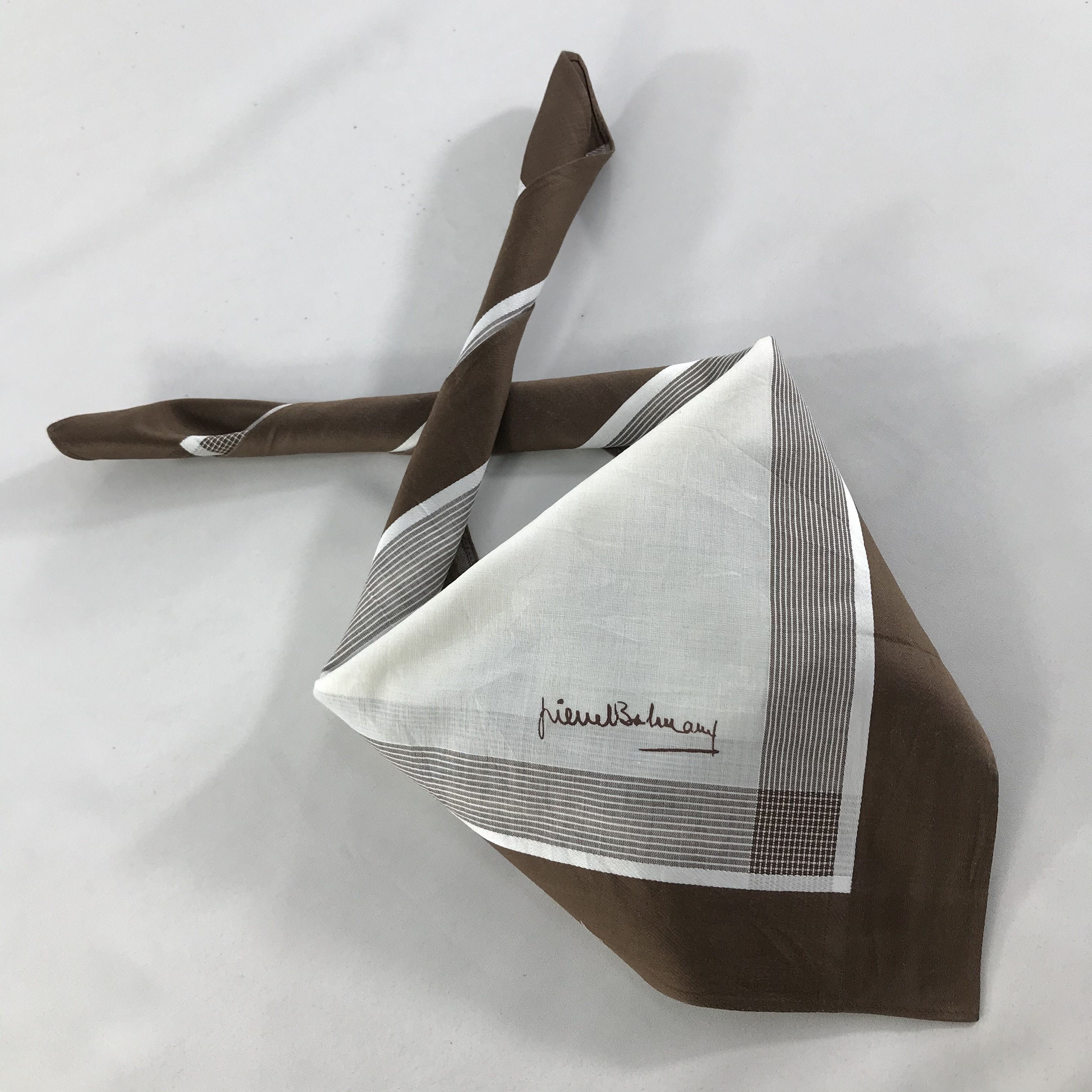 Pierre Balmain × Vintage Pierre Balmain Bandana / Handkerchief / Neckerchief - S1256 Size ONE SIZE - 4 Thumbnail