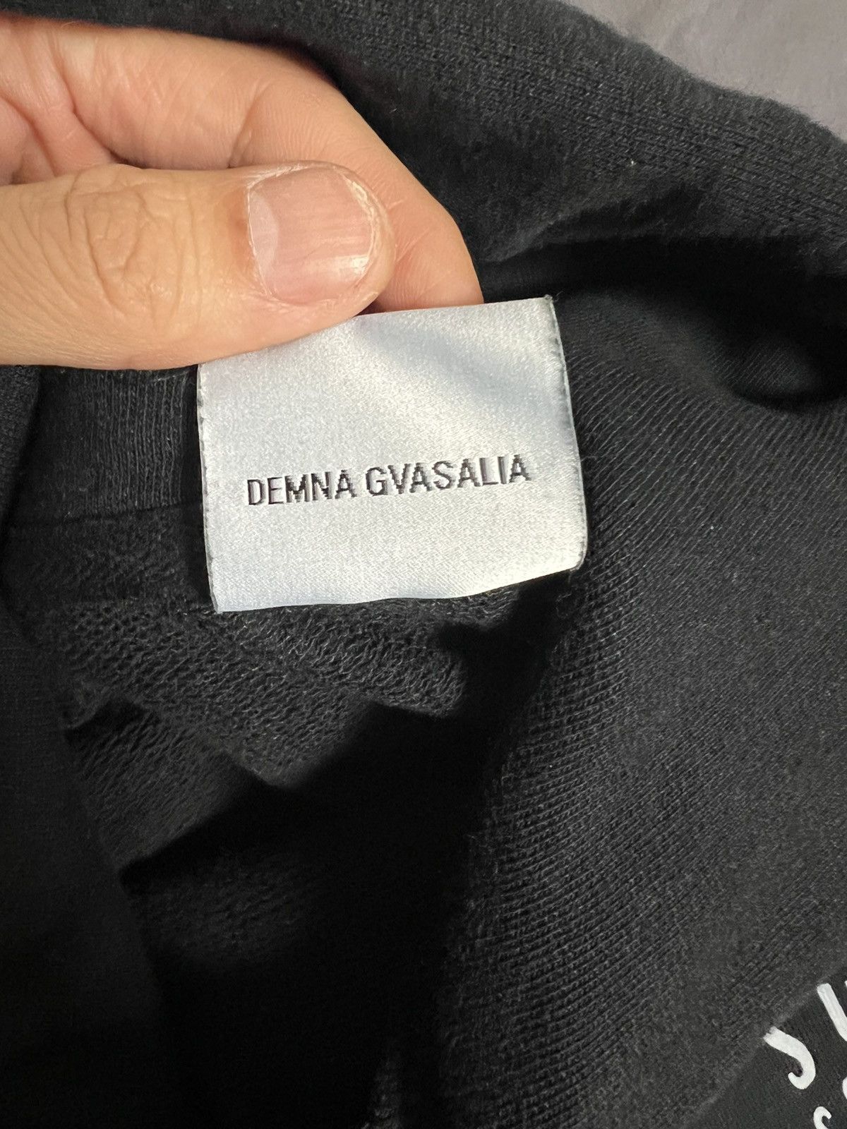 Vetements *RARE* Vetements UFO 1/50 Limited Size US L / EU 52-54 / 3 - 5 Thumbnail