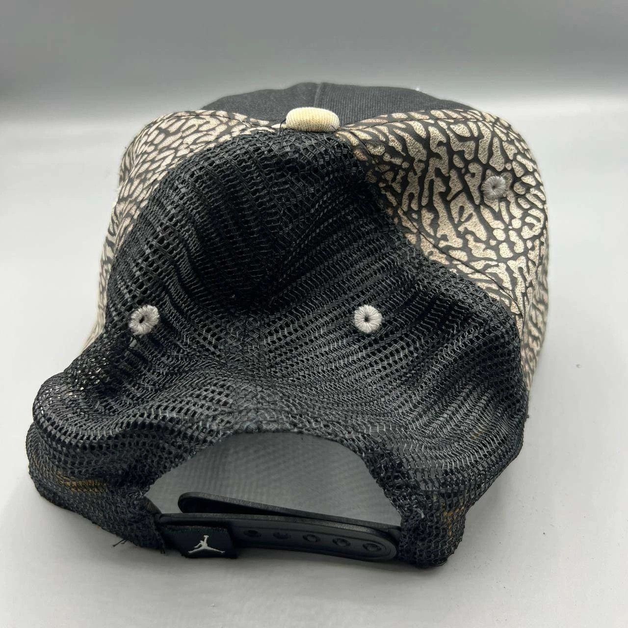 Jordan Brand Air Jordan Trucker Hat Men Cement Elephant Snap Back Size ONE SIZE - 4 Thumbnail