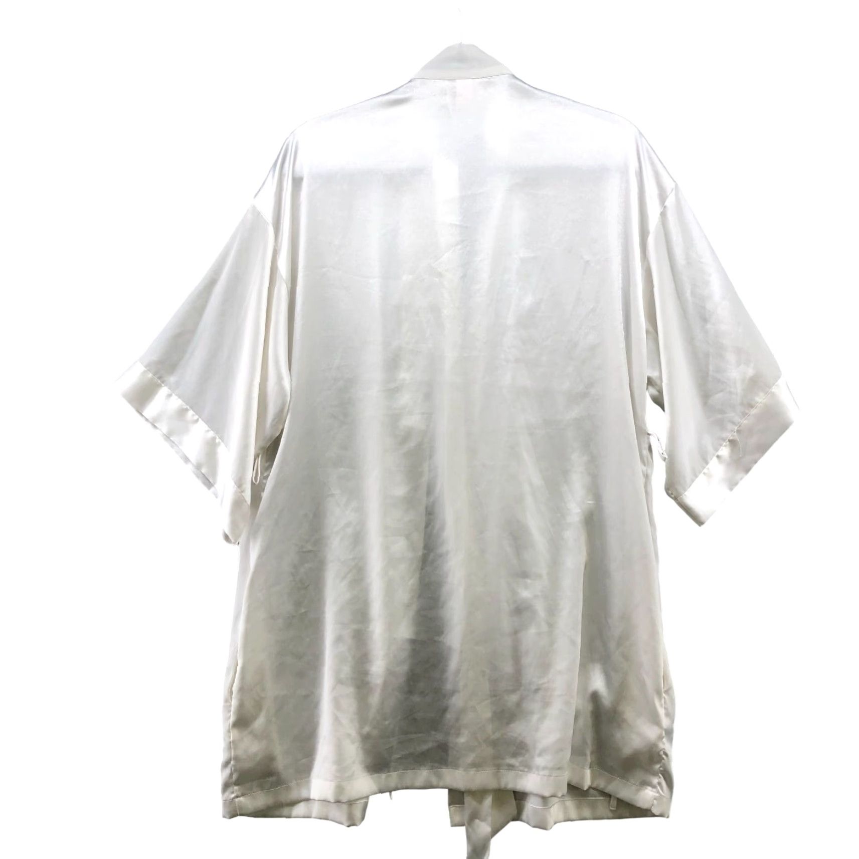 Victoria's Secret Victoria's Secret Short Sleeve Satin Robe Womens M White Kimono Lounge Size 32" / US 10 / IT 46 - 2 Thumbnail