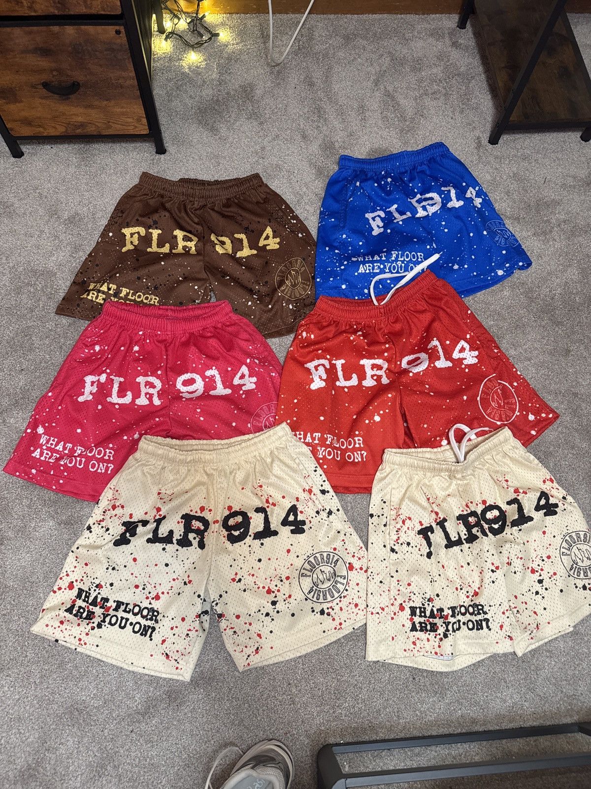 Other Floor 914 Mesh Splatter Shorts Size US 32 / EU 48 - 1 Preview