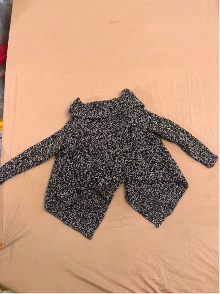 Ralph Lauren NWT Girls Ralph Lauren Cardigan Size 5 Black & White Knit Size XS / US 0-2 / IT 36-38 - 9 Thumbnail