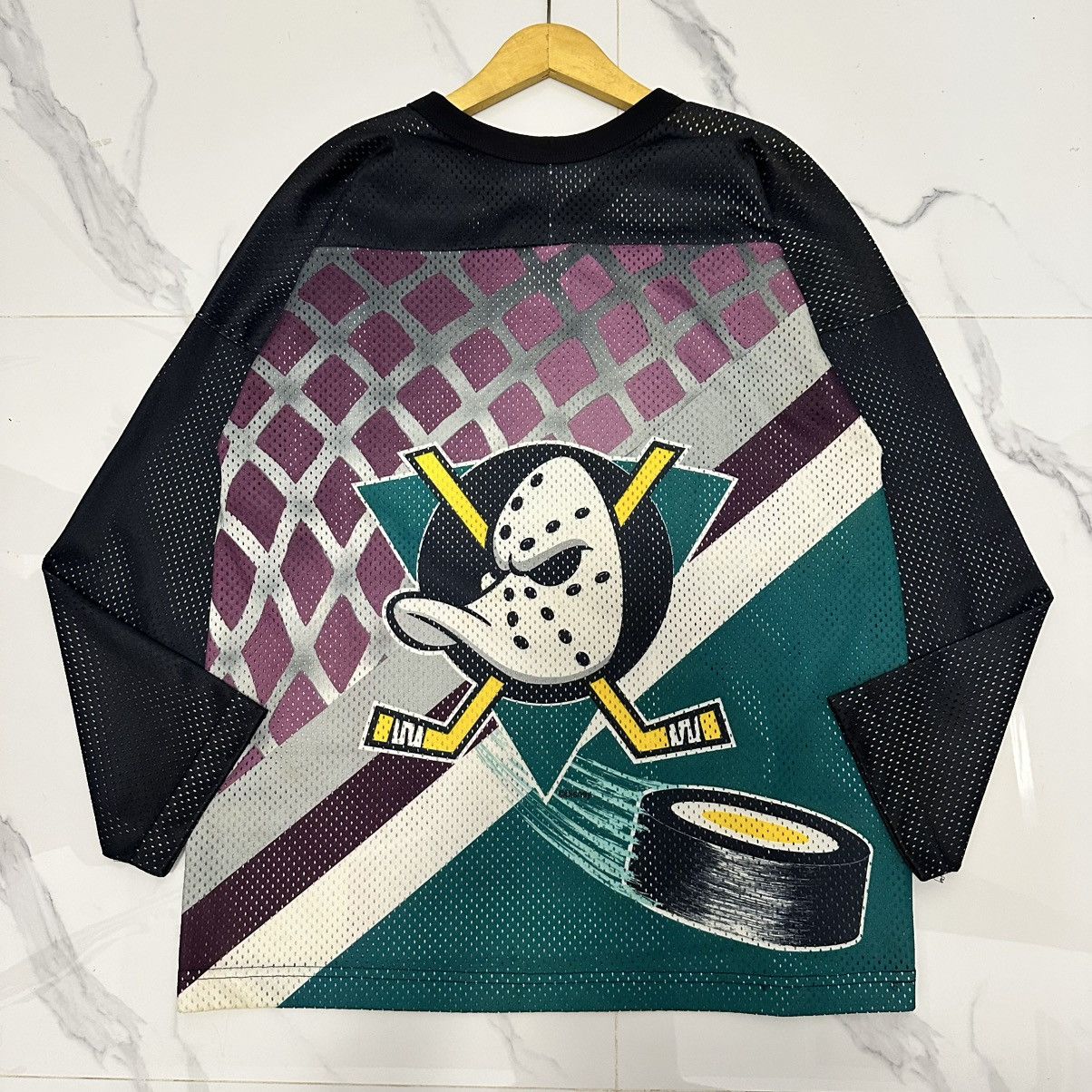NHL Vintage Mighty Ducks Jersey NHL Size US M / EU 48-50 / 2 - 4 Thumbnail