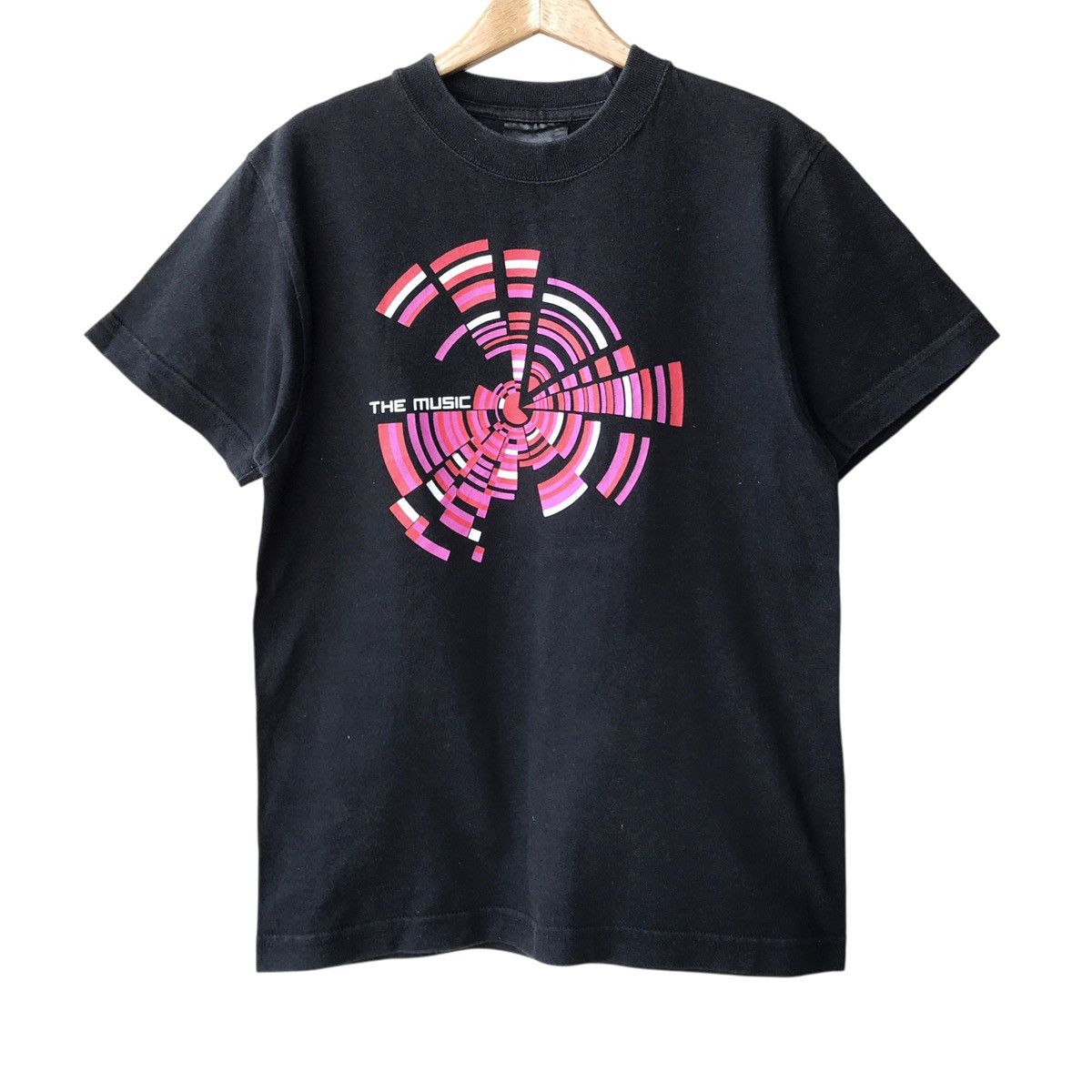 Band Tees The Music The Last Dance Tour Shoot Kids Size Unisex Tee Size US S / EU 44-46 / 1 - 1 Thumbnail