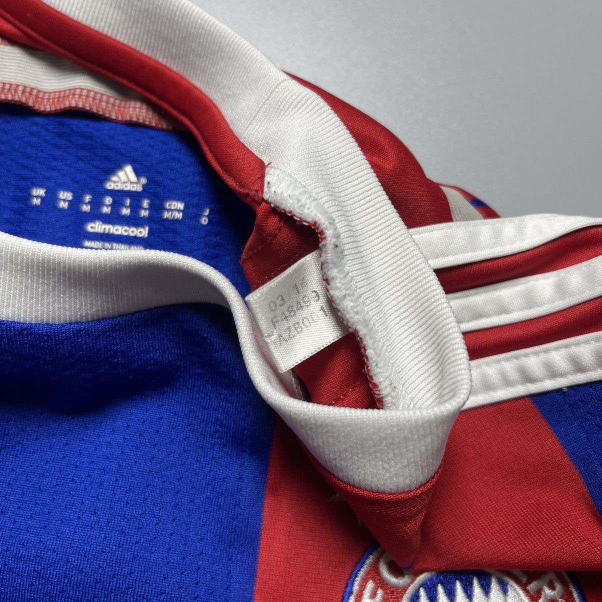 Vintage BAYERN ADIDAS 2014/2015 FOOTBALL HOME JERSEY #10 ROBBEN Size US M / EU 48-50 / 2 - 7 Thumbnail