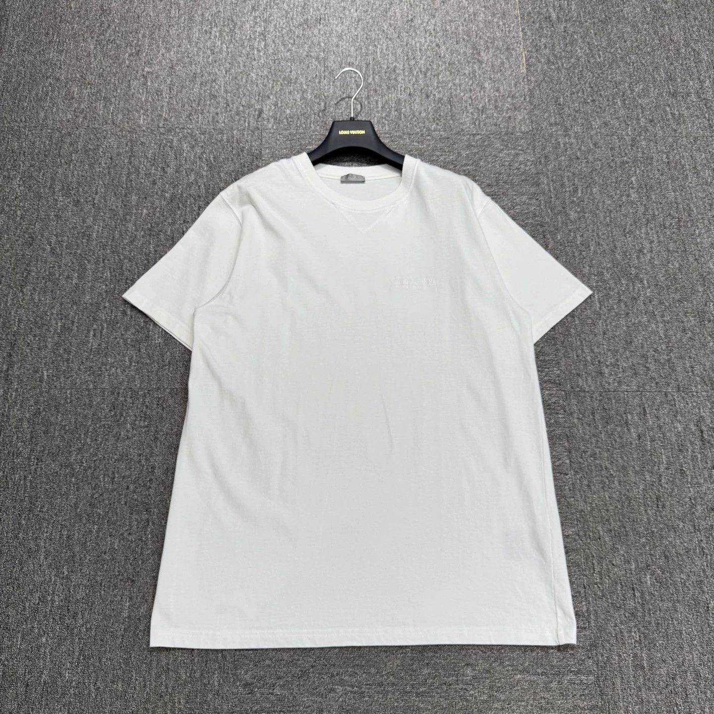 Dior White Short-Sleeve T-Shirt Size US XL / EU 56 / 4 - 1 Thumbnail
