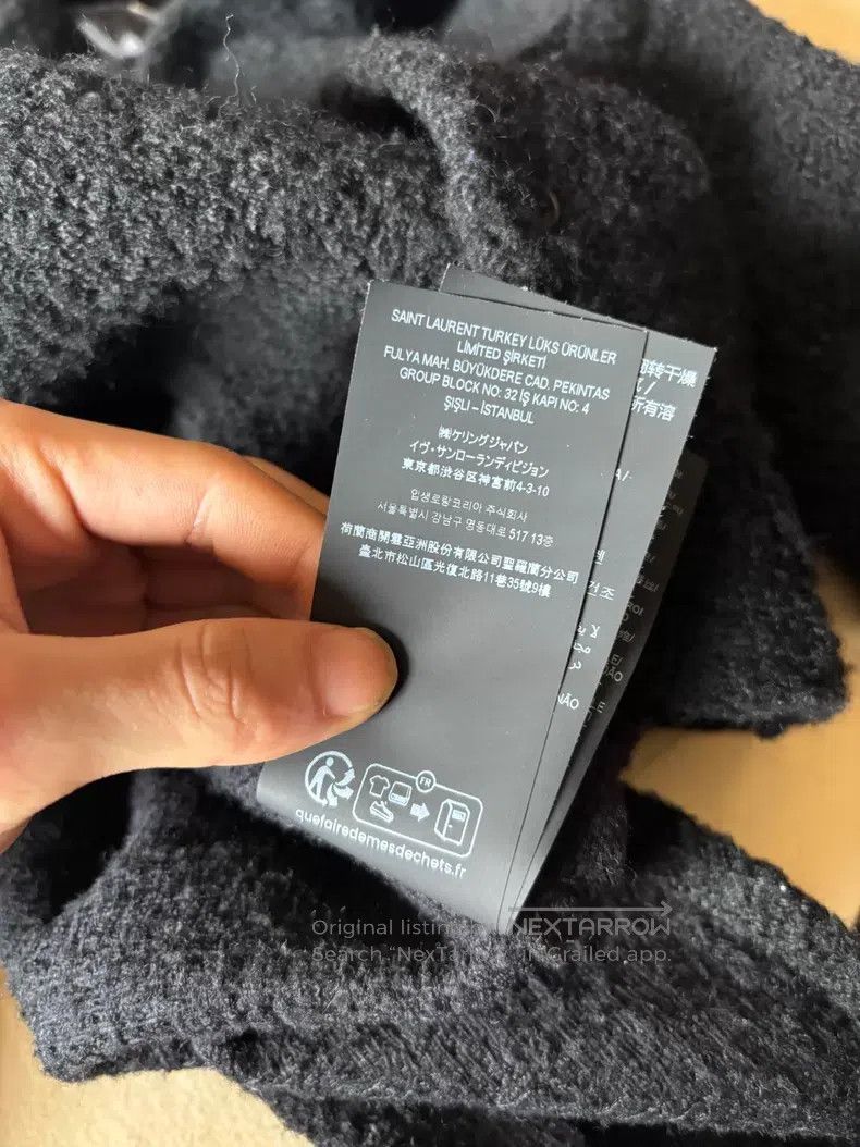Saint Laurent Paris Saint Laurent Paris Black fluffy lamb jacket Size US XS / EU 42 / 0 - 6 Thumbnail
