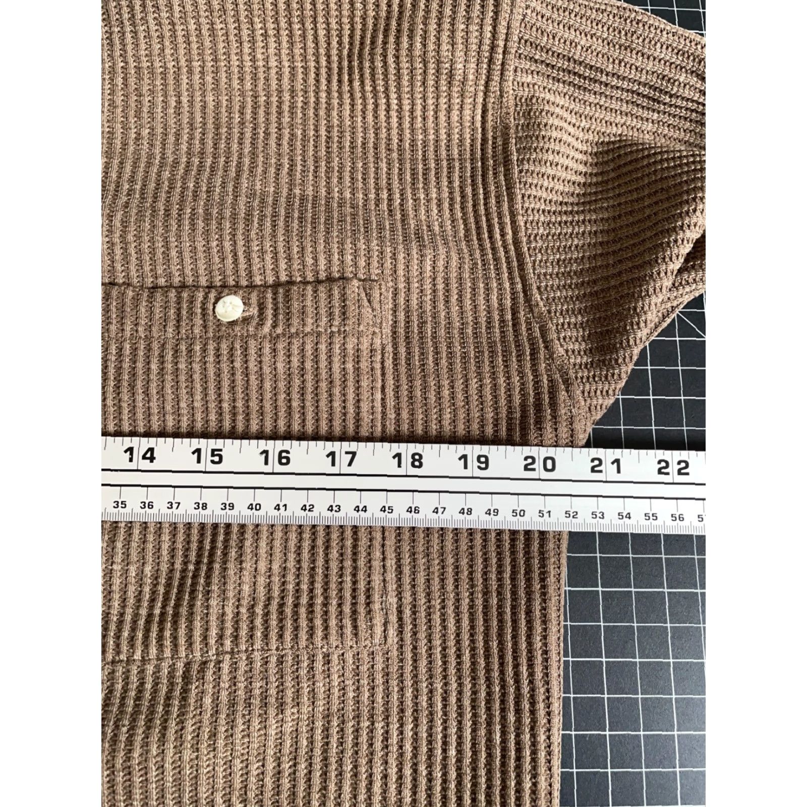 Vintage VINTAGE John Blair Polo Shirt Mens M Brown 90s Textured Waffle Knit Long Sleeve Casual Polo Size US M / EU 48-50 / 2 - 5 Thumbnail