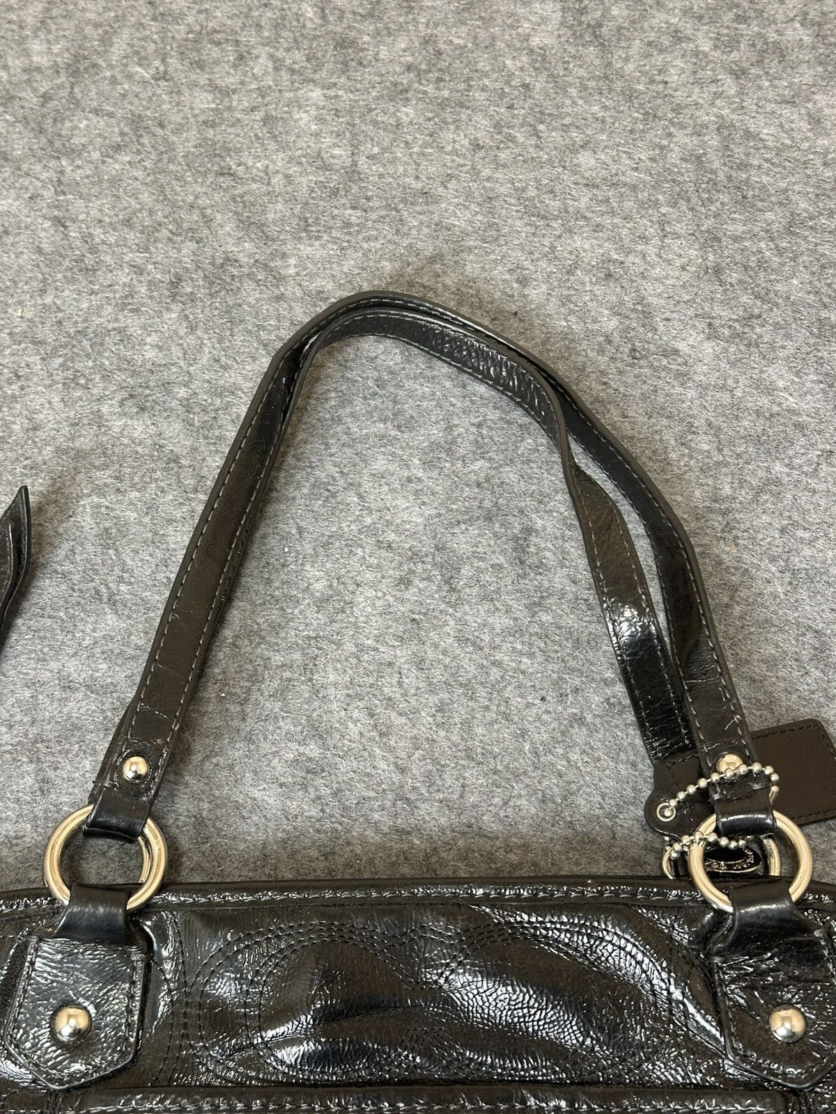 Coach Coach patent leather stitched 2WAY shoulder bag. Size ONE SIZE - 7 Thumbnail