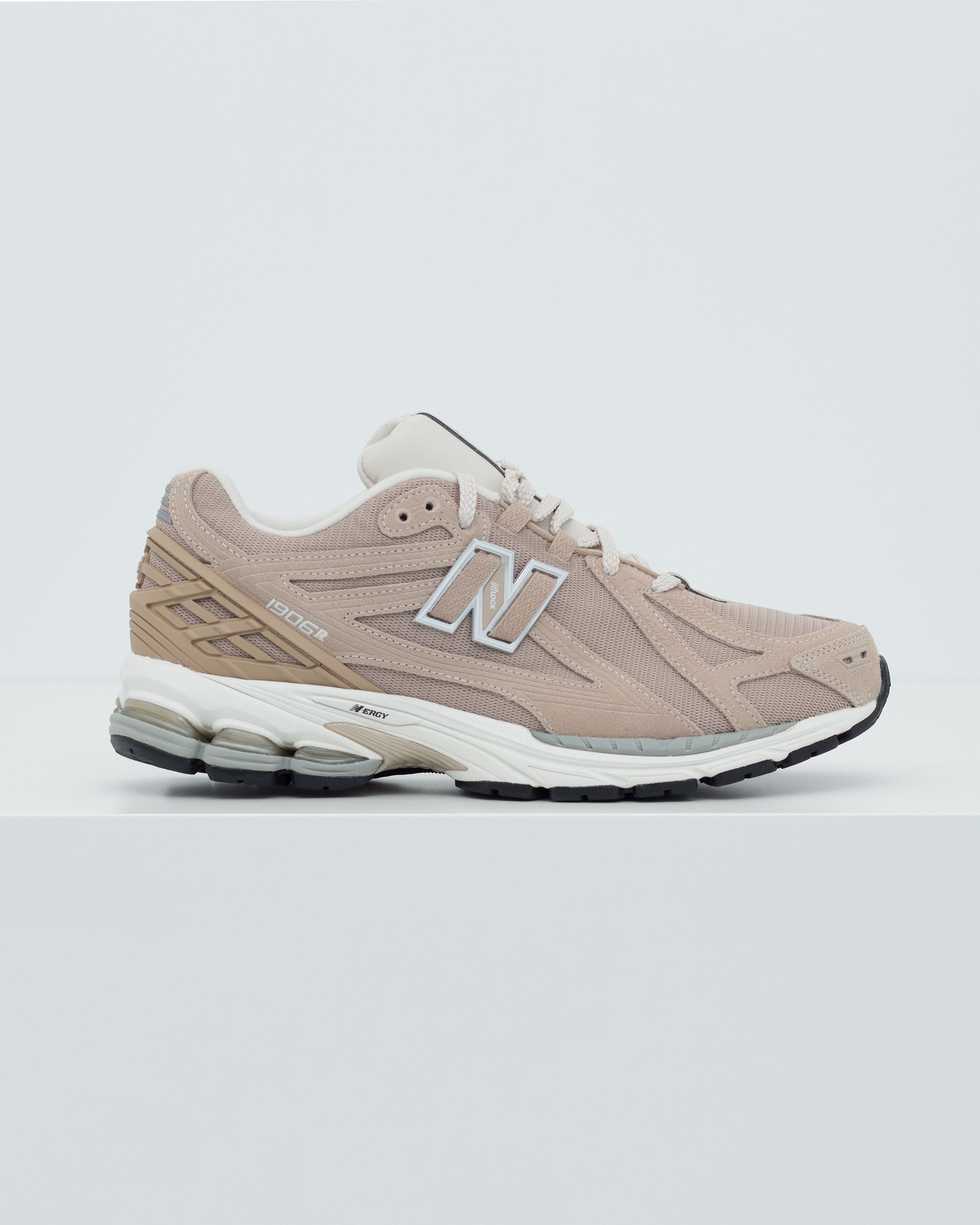 New Balance 1906R Mindful Grey M1906RW Size US 10 / EU 43 - 1 Thumbnail