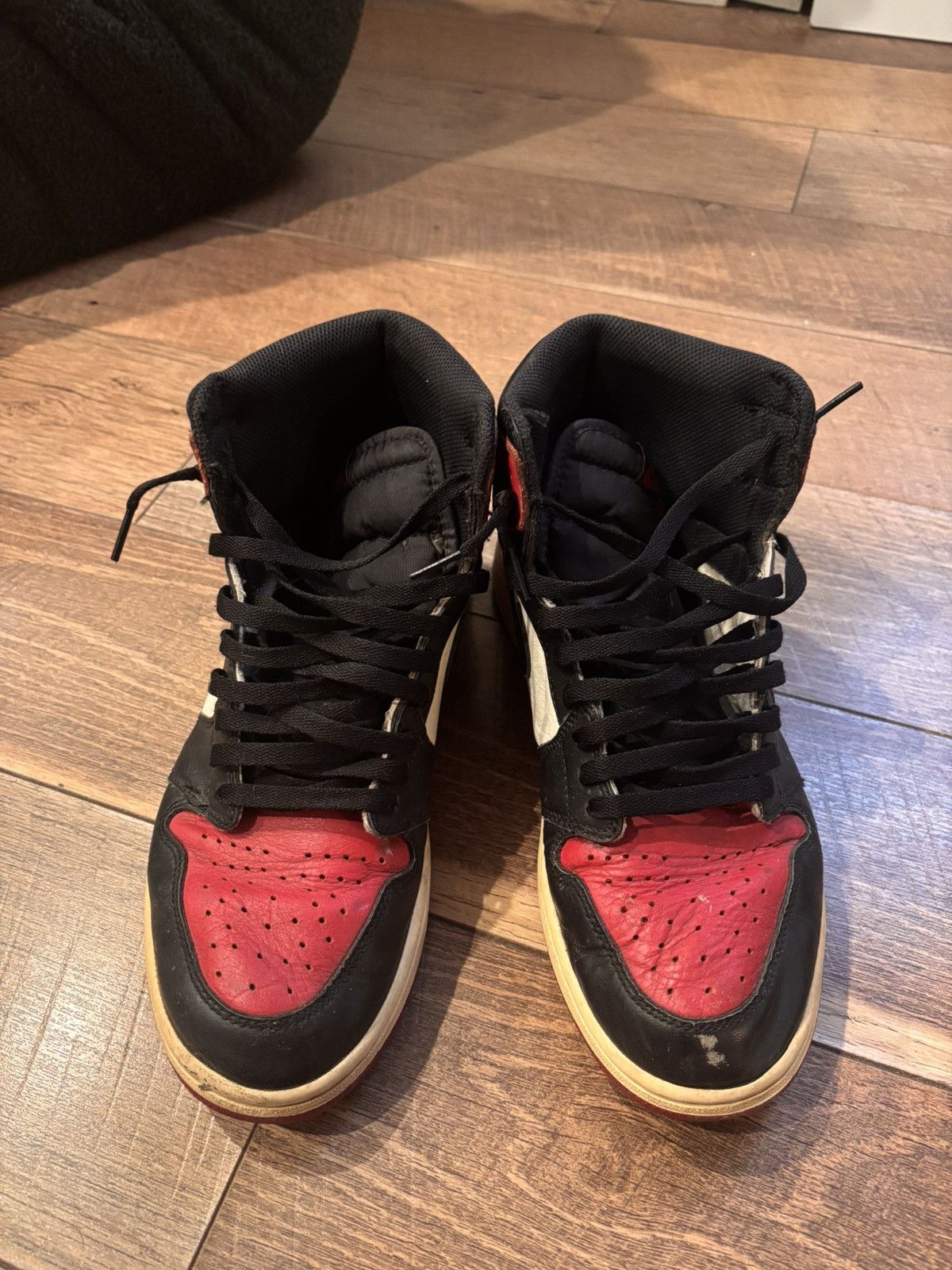 Jordan Brand Bred toe jordan 1s Size US 10.5 / EU 43-44 - 6 Thumbnail