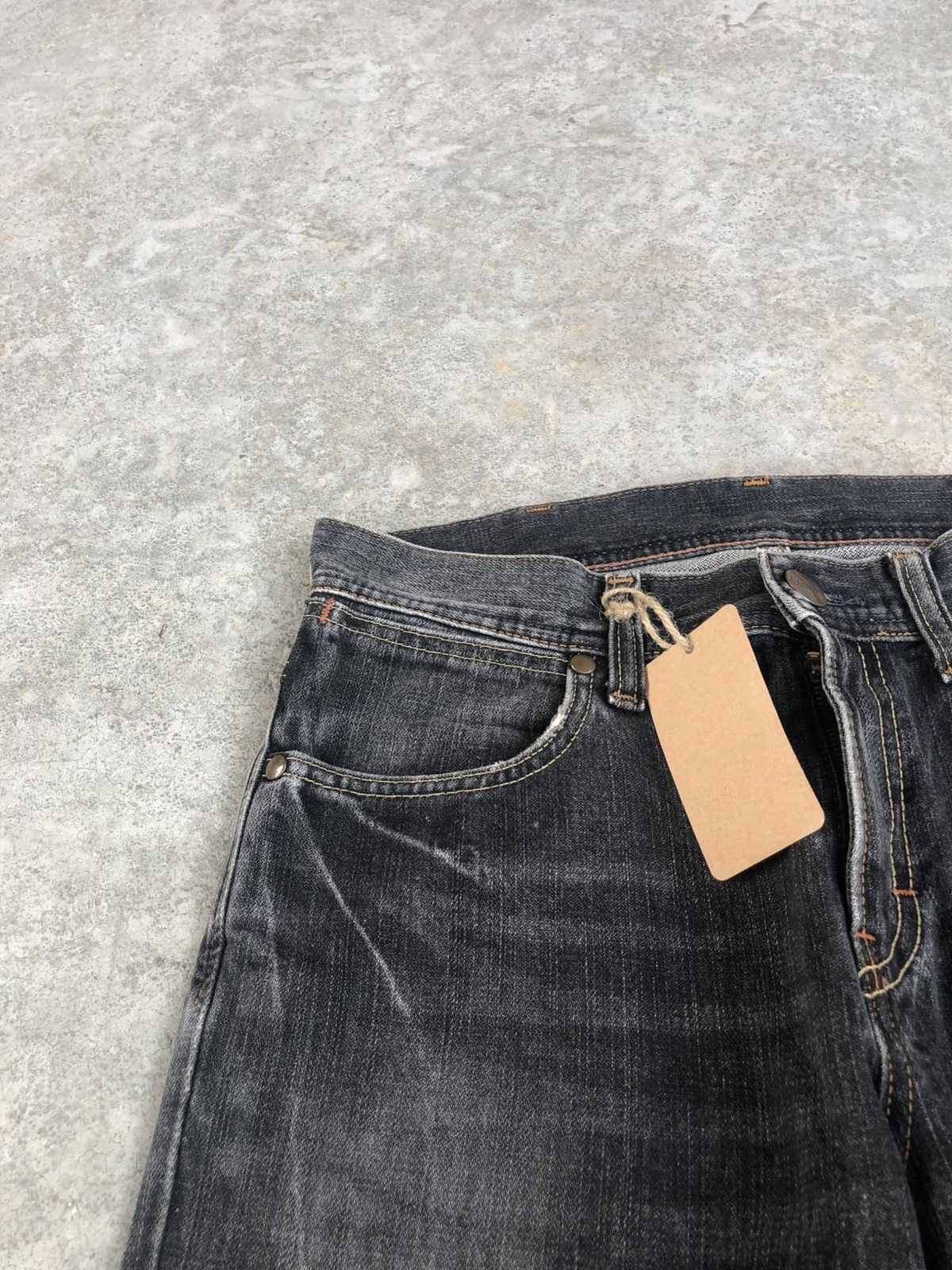 If Six Was Nine Japanese Wrangler Flared Jeans Distressed Size US 30 / EU 46 - 14 Thumbnail