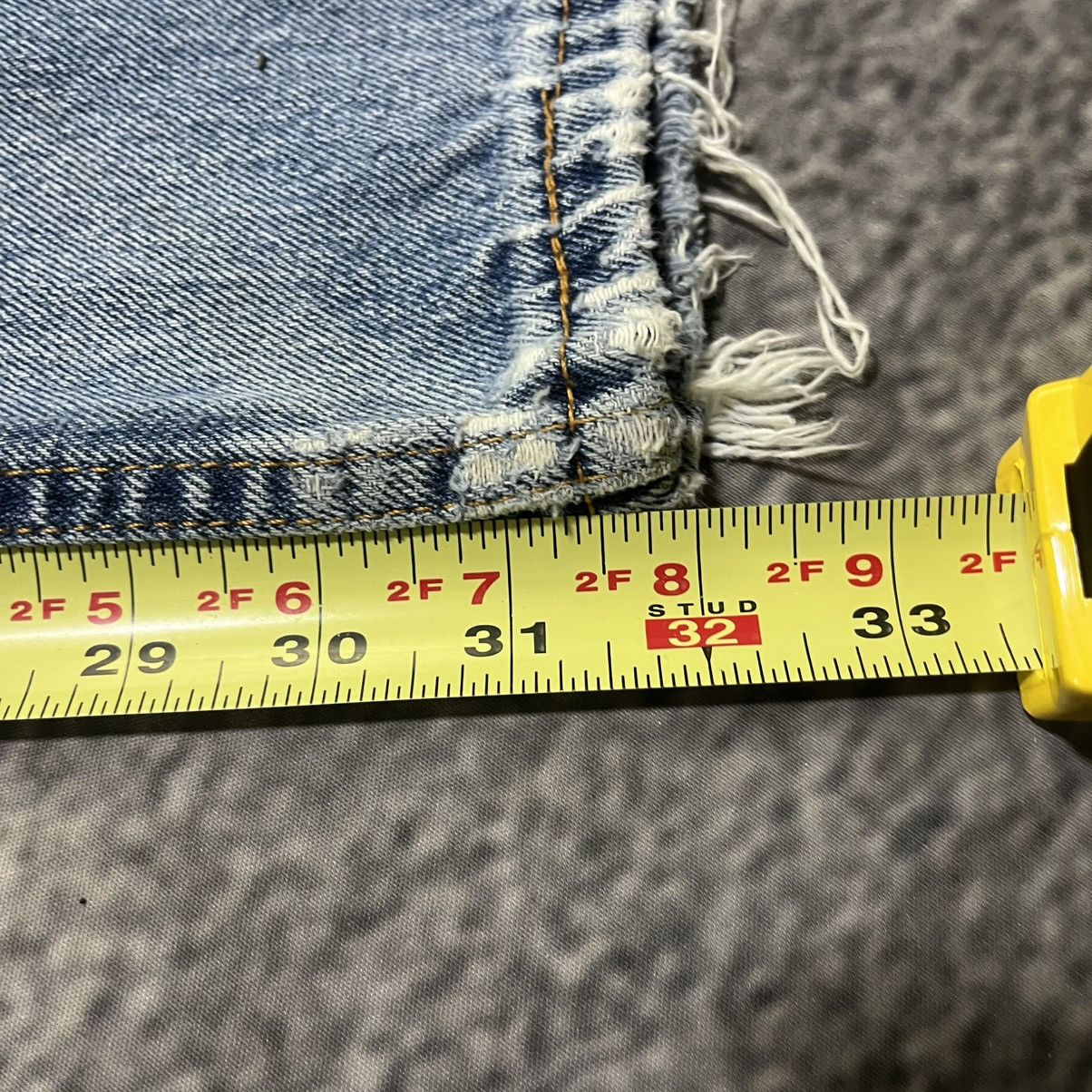 Levi's Vintage Levi's 505 Grunge Skater 2000s Blue Jeans 35x32 Size US 35 - 18 Thumbnail
