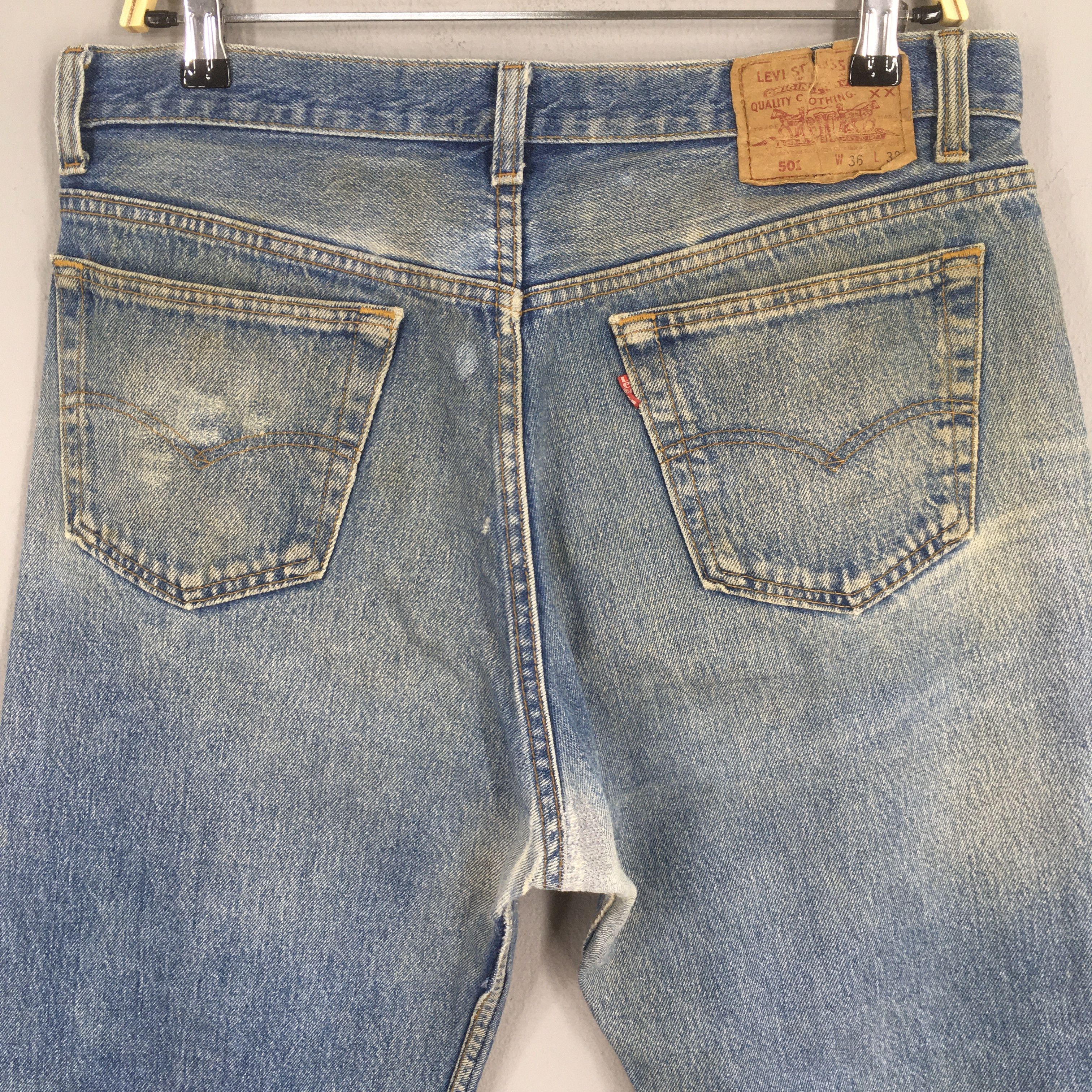 Size 34x29 Vintage 90s Levi's 501 Faded Blue Jeans