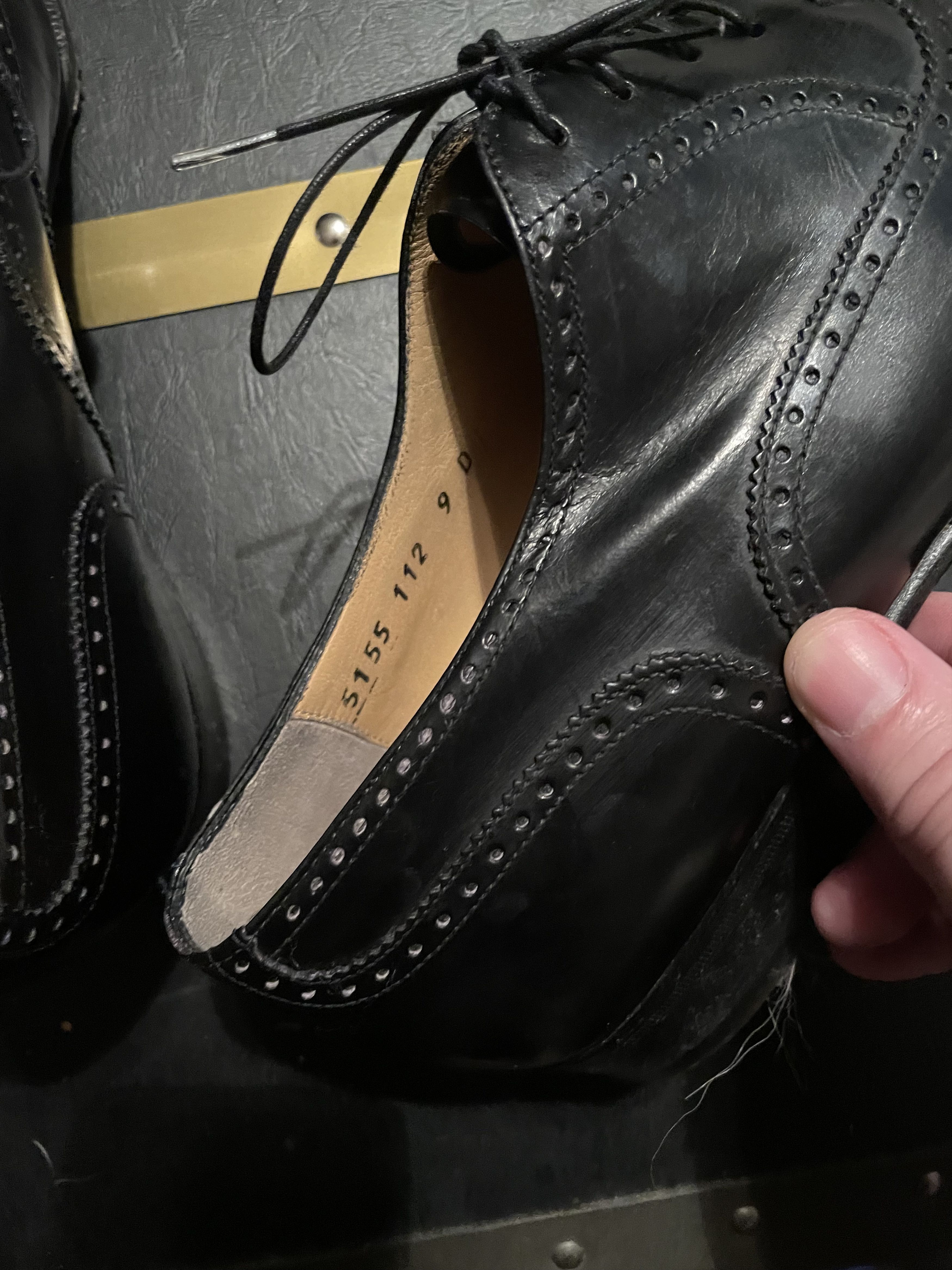 Salvatore Ferragamo Salvatore Ferragamo Black Leather Wingtip Oxford Shoes 9 Size US 9 / EU 42 - 8 Thumbnail