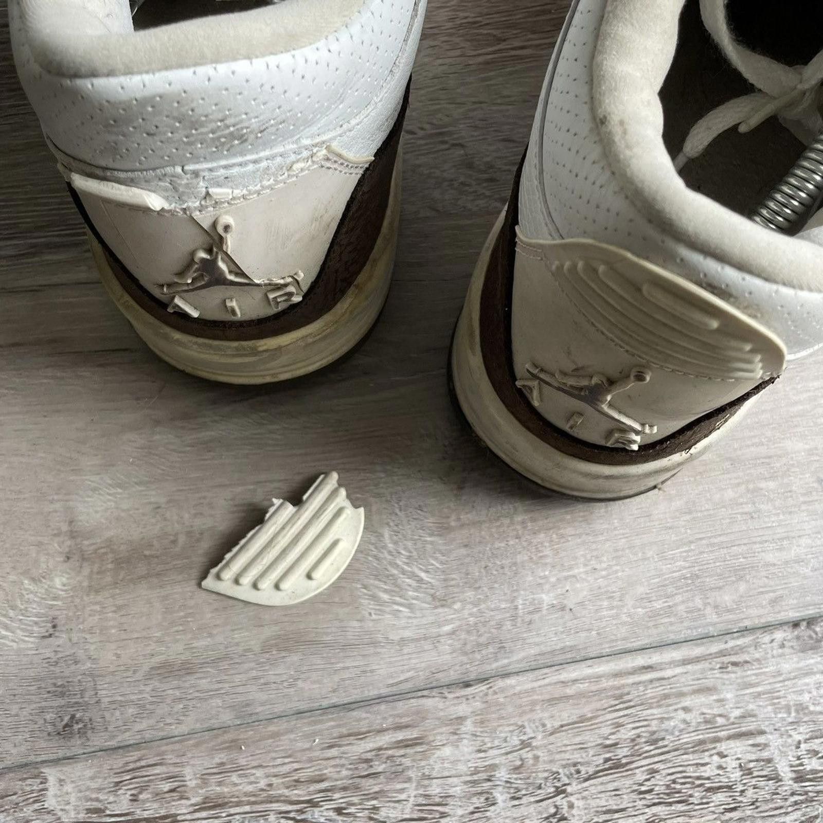 Jordan Brand NIKE • JORDAN 3 OG "2001 White/Dark Mocha" (11M) Size US 11 / EU 44 - 7 Thumbnail