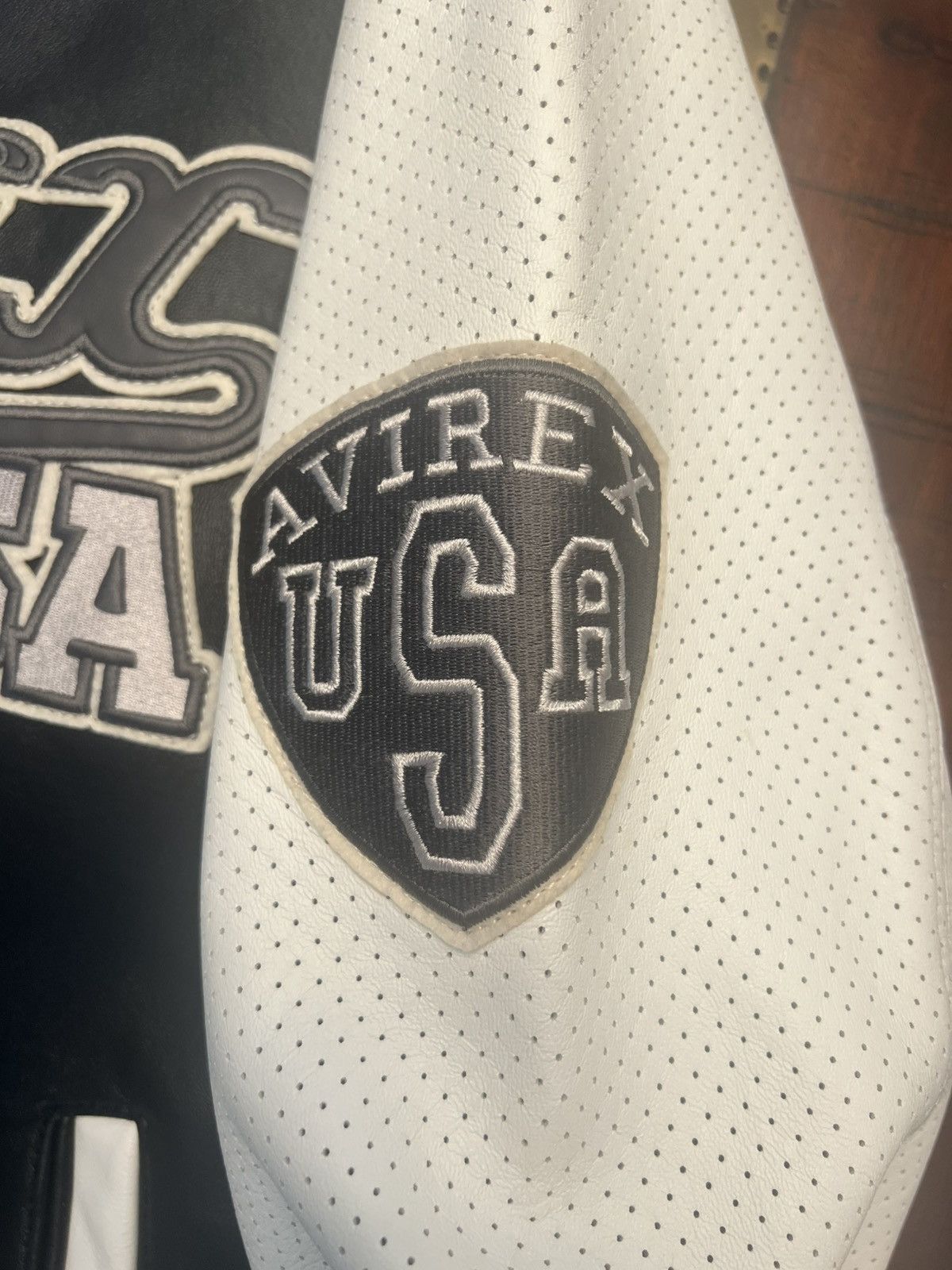 Avirex Avirex Black & White Leather Varsity Jacket Size US L / EU 52-54 / 3 - 3 Thumbnail