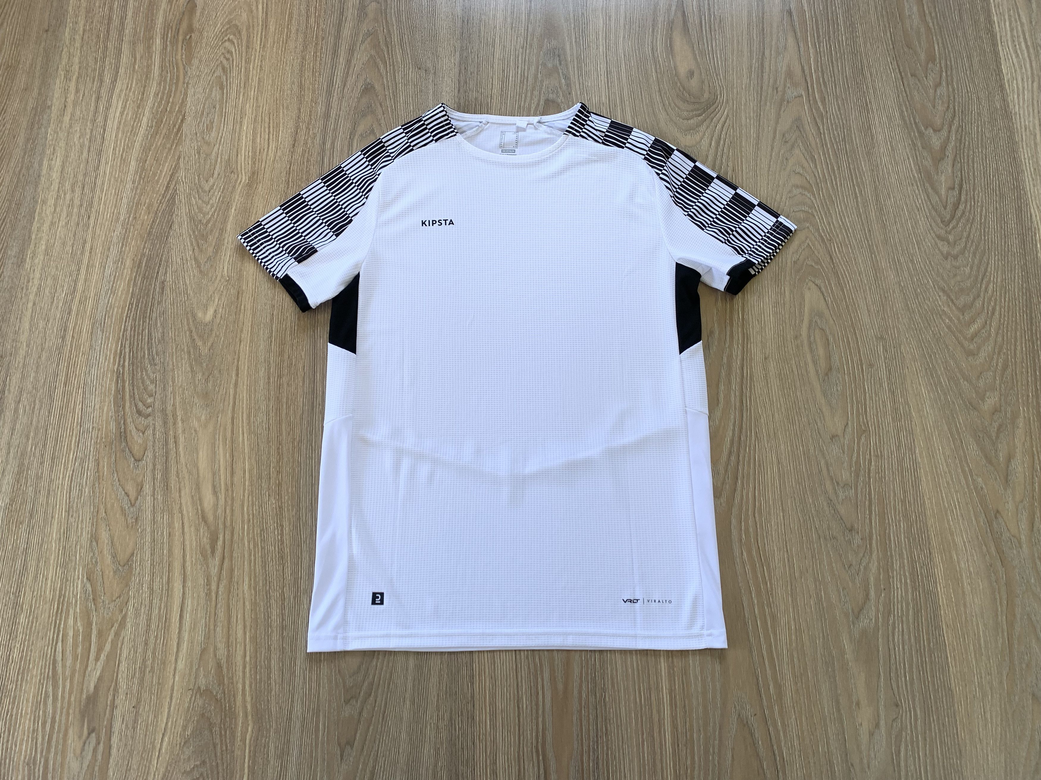 Other Kipsta White Light Training T Shirt Size US M / EU 48-50 / 2 - 1 Thumbnail