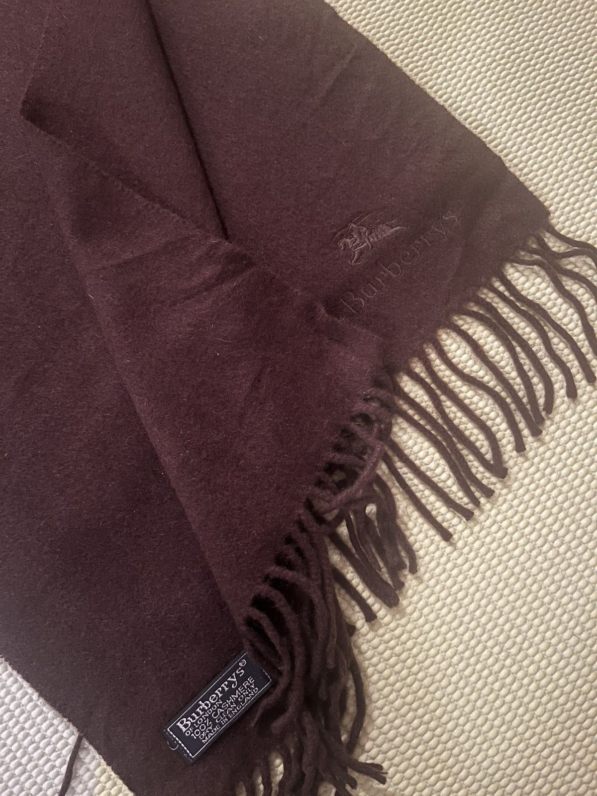 Burberry × Vintage Burberrys Maroon Cashmere Scarf Size ONE SIZE - 2 Thumbnail