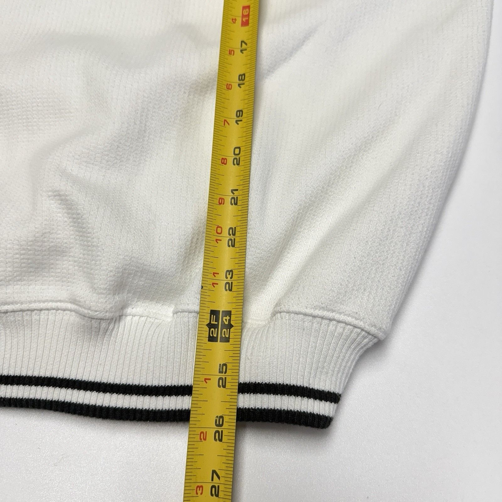 Vintage Vintage Pebble Beach Sweatshirt Mens Large 23.5x26 White Size US L / EU 52-54 / 3 - 14 Thumbnail