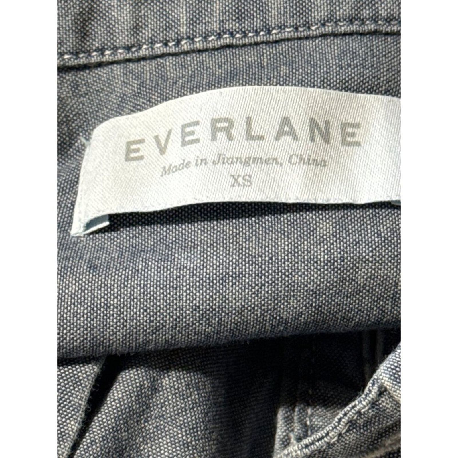 Everlane Everlane Womens The Chambray Slim Fit Shirt Button Up XS Size XS / US 0-2 / IT 36-38 - 4 Thumbnail
