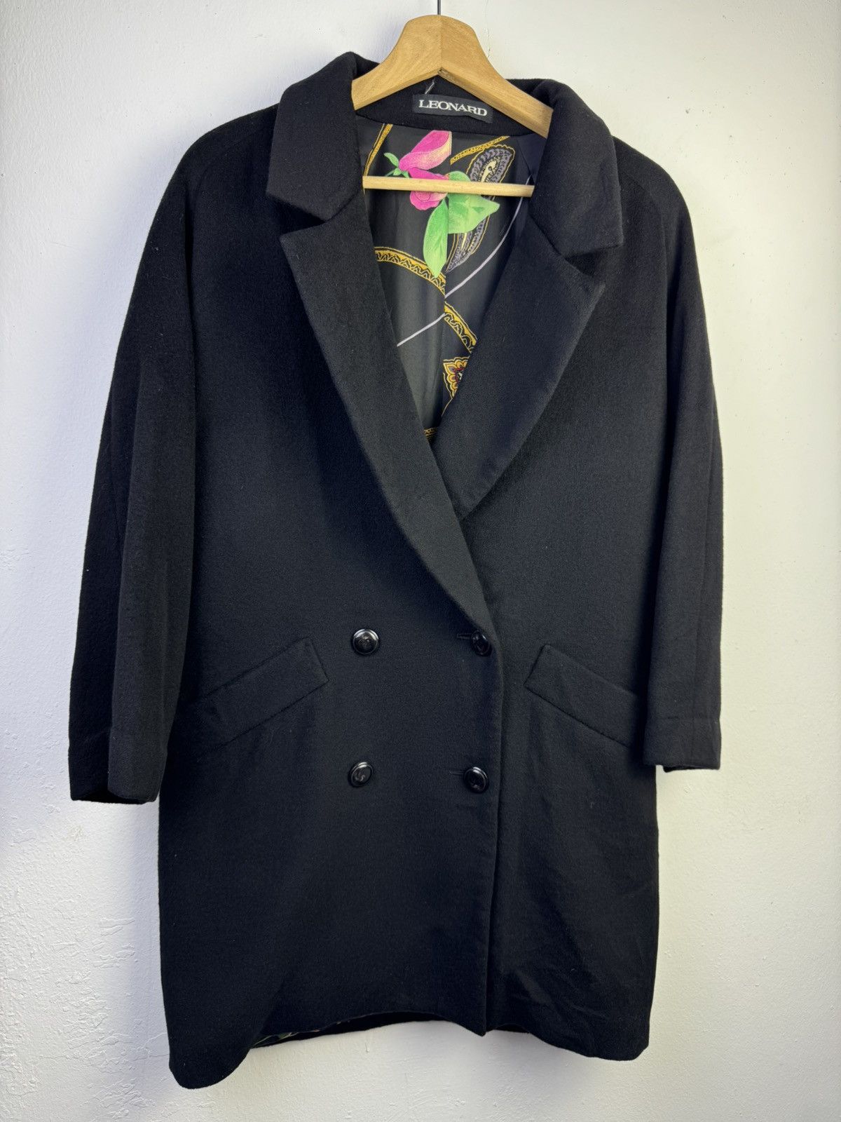 Leonard Paris Leonard double-breasted wool coat a vibrant floral lining Size M / US 6-8 / IT 42-44 - 2 Thumbnail