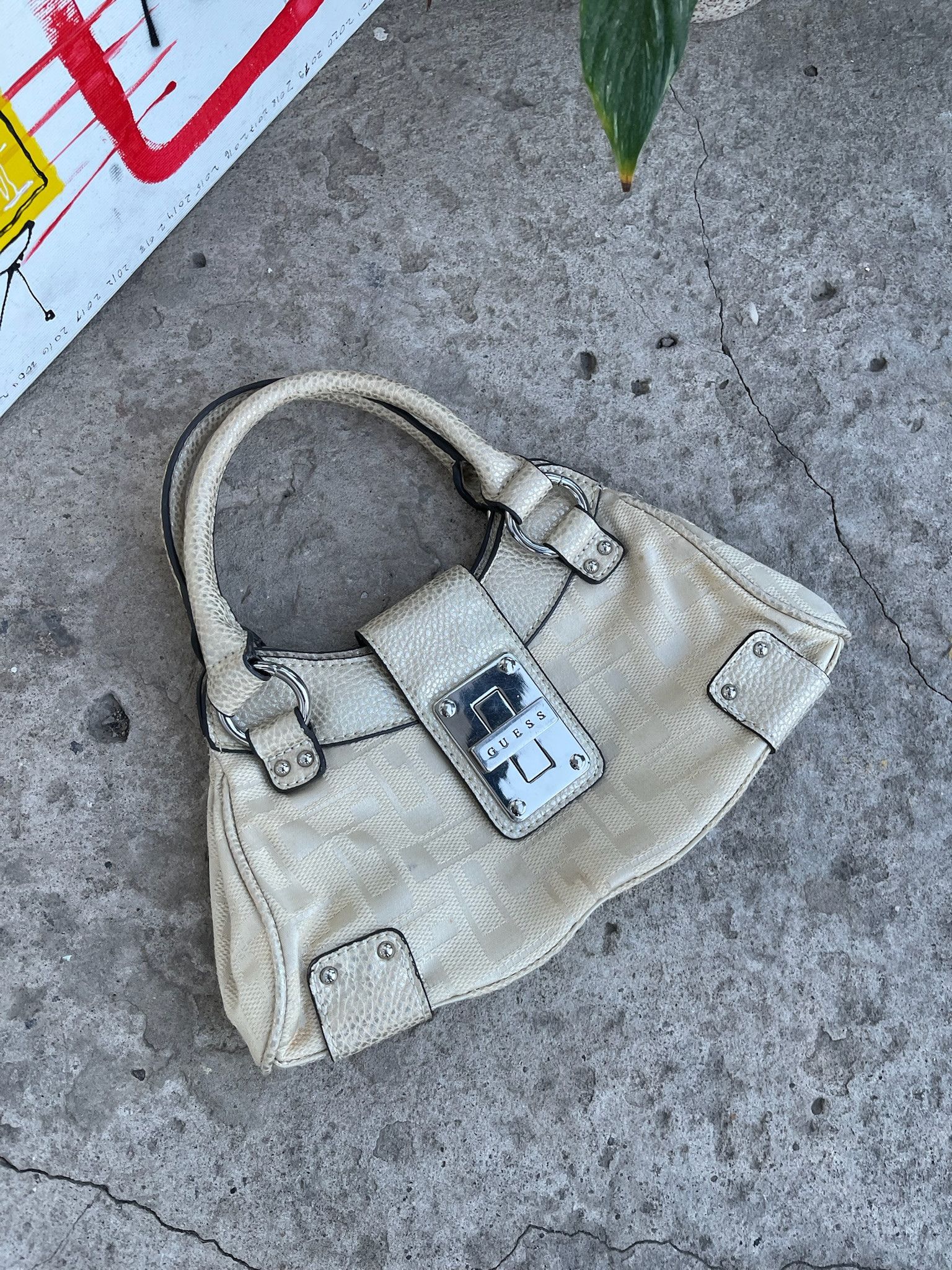 Guess Vintage Handbag GUESS monogram y2k Size ONE SIZE - 8 Thumbnail