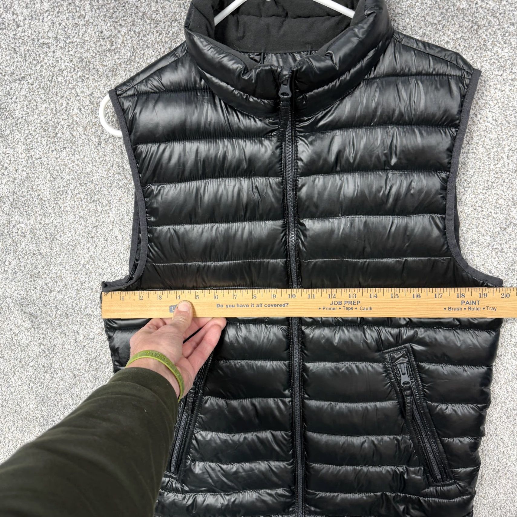 American Eagle Outfitters American Eagle Vest Mens Small Black Quilted Puffer Lightweight Full Zip Pockets Size US S / EU 44-46 / 1 - 3 Thumbnail