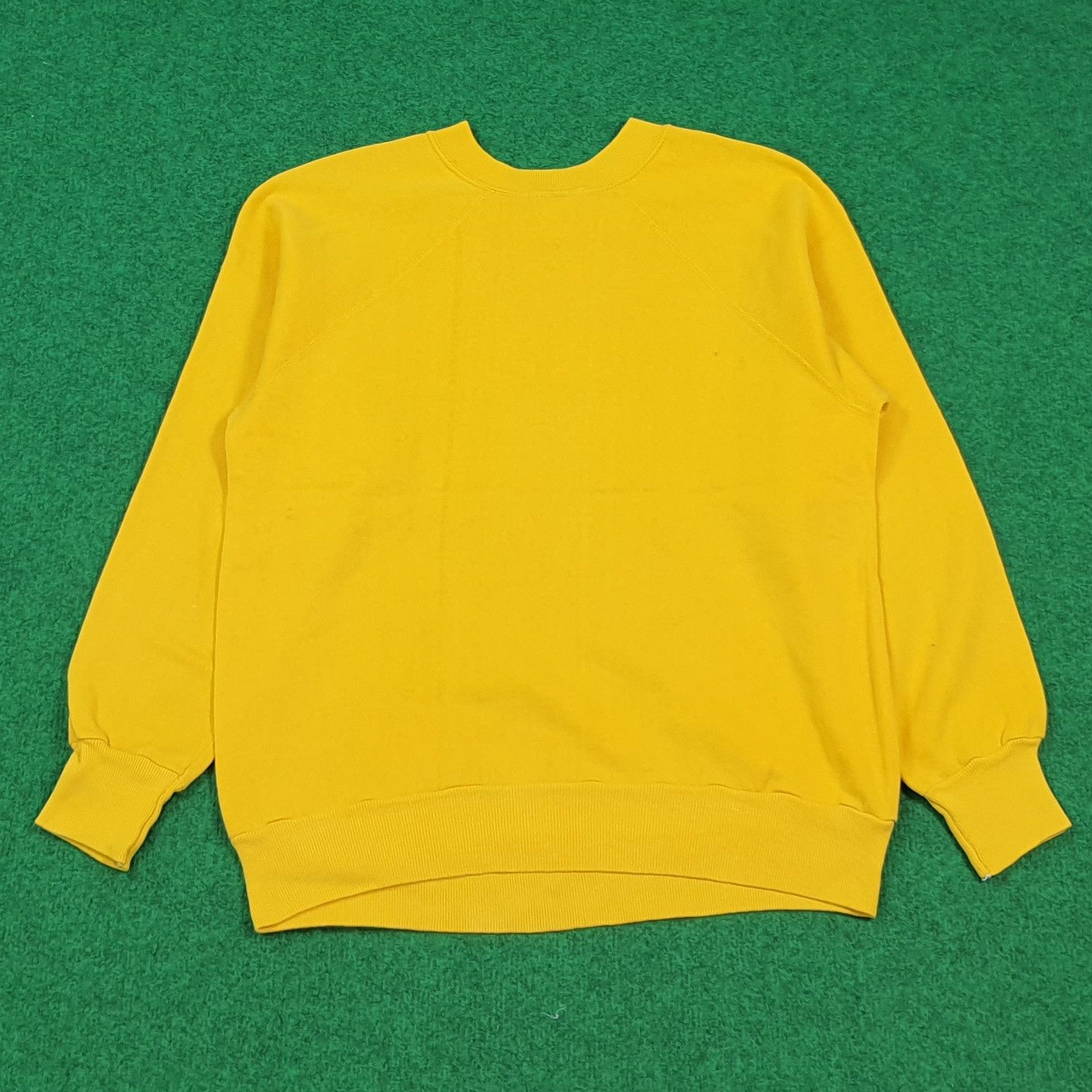Vintage Vintage 80s University of Michigan College Crewneck C292N27 Size US S / EU 44-46 / 1 - 3 Thumbnail