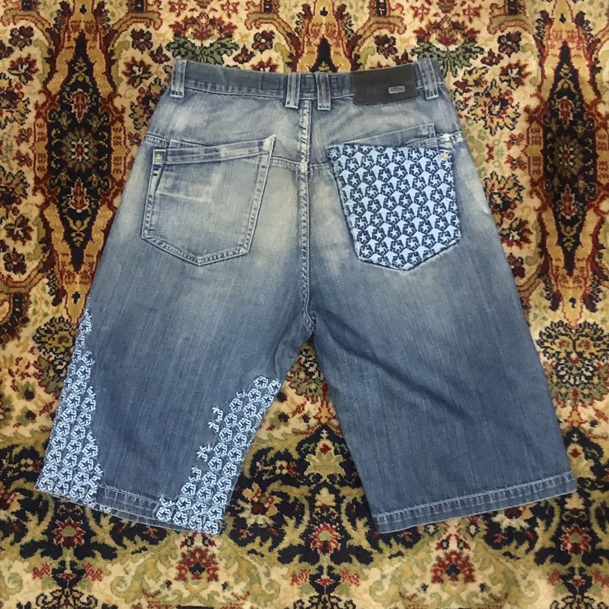 Ecko Unltd. × JNCO × Southpole Tribal Gear Denim Jorts/Denim shorts Graphic embroidery Size US 34 / EU 50 - 1 Thumbnail