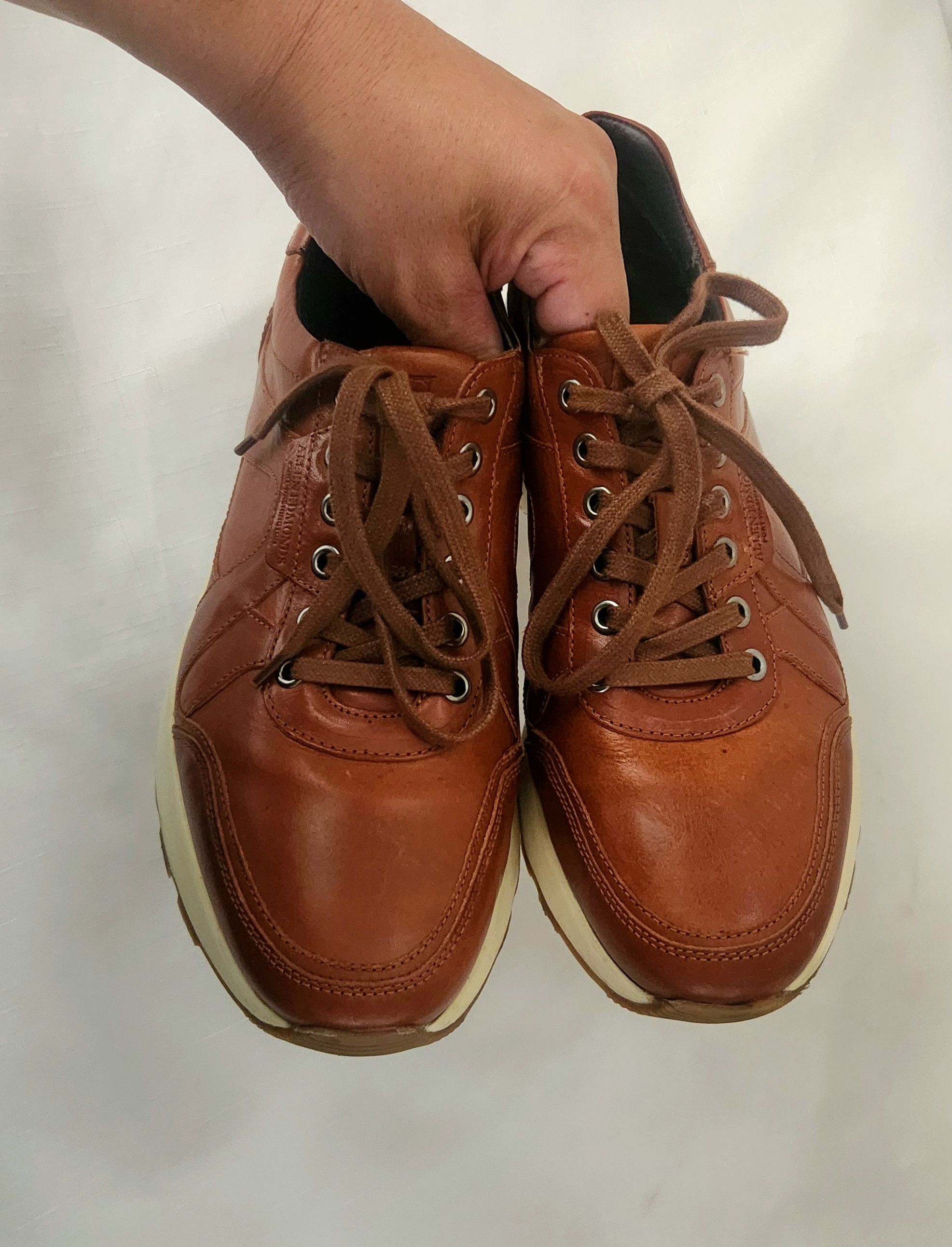 Allen Edmonds Allen Edmonds "A-TRAINER" Lace Up Leather Sneakers 9.5 D Size US 9.5 / EU 42-43 - 6 Thumbnail