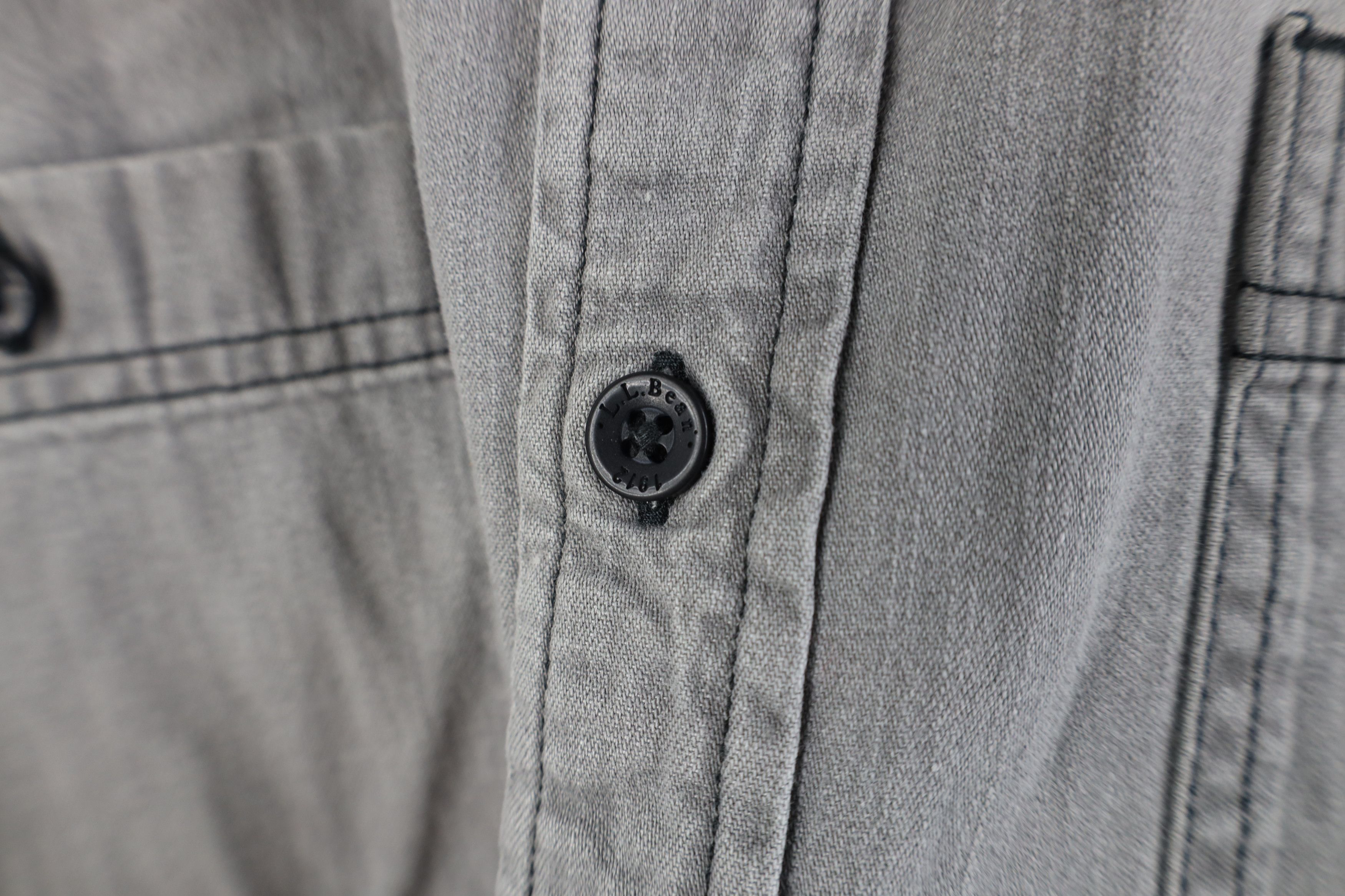 L.L. Bean Vintage LL Bean Stonewash Double Pocket Button Shirt Gray Size US XL / EU 56 / 4 - 6 Thumbnail
