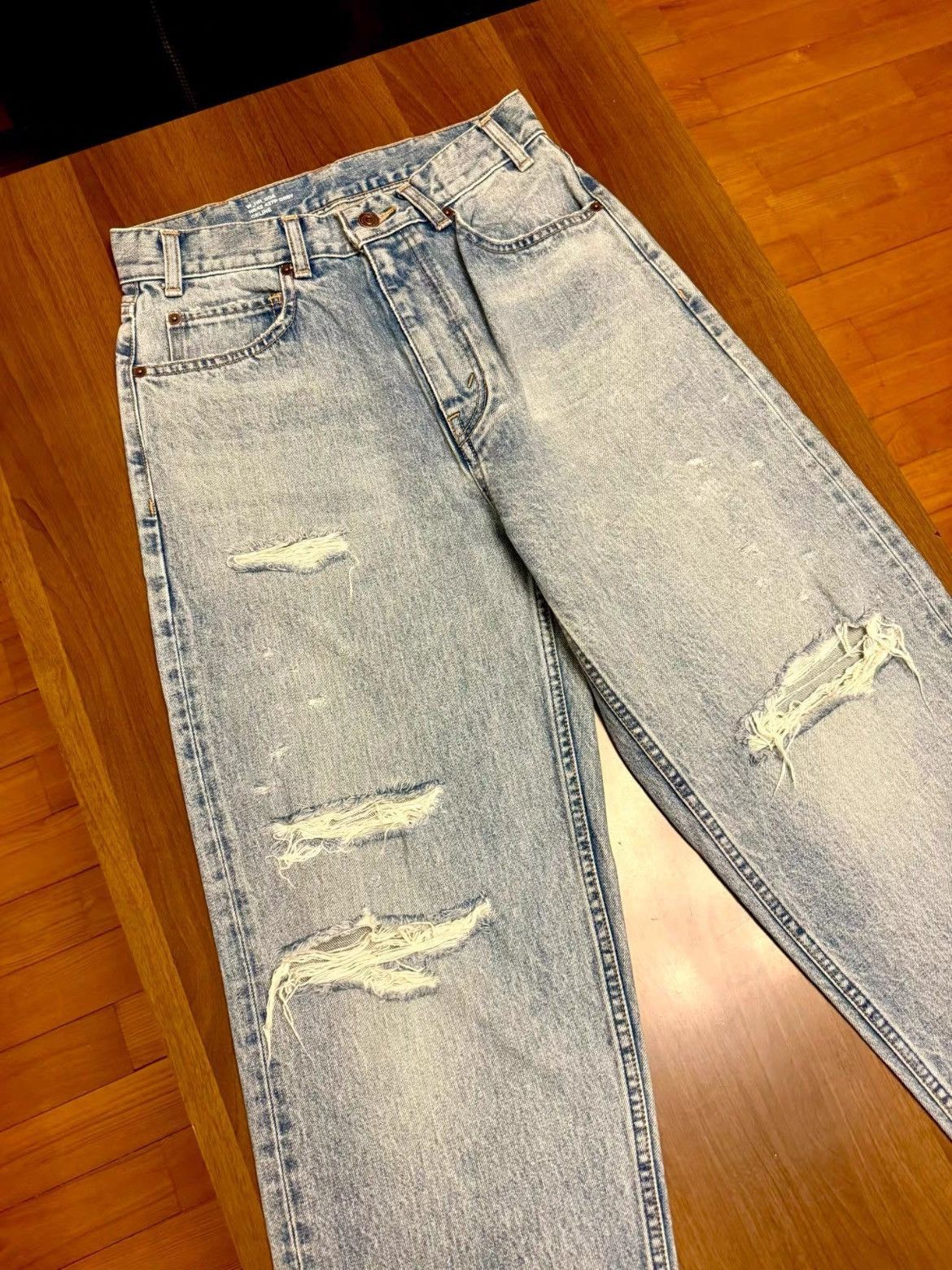 Celine Sz 30 Celine 21SS Distressed Heavy Washed Denim Size US 30 / EU 46 - 2 Thumbnail