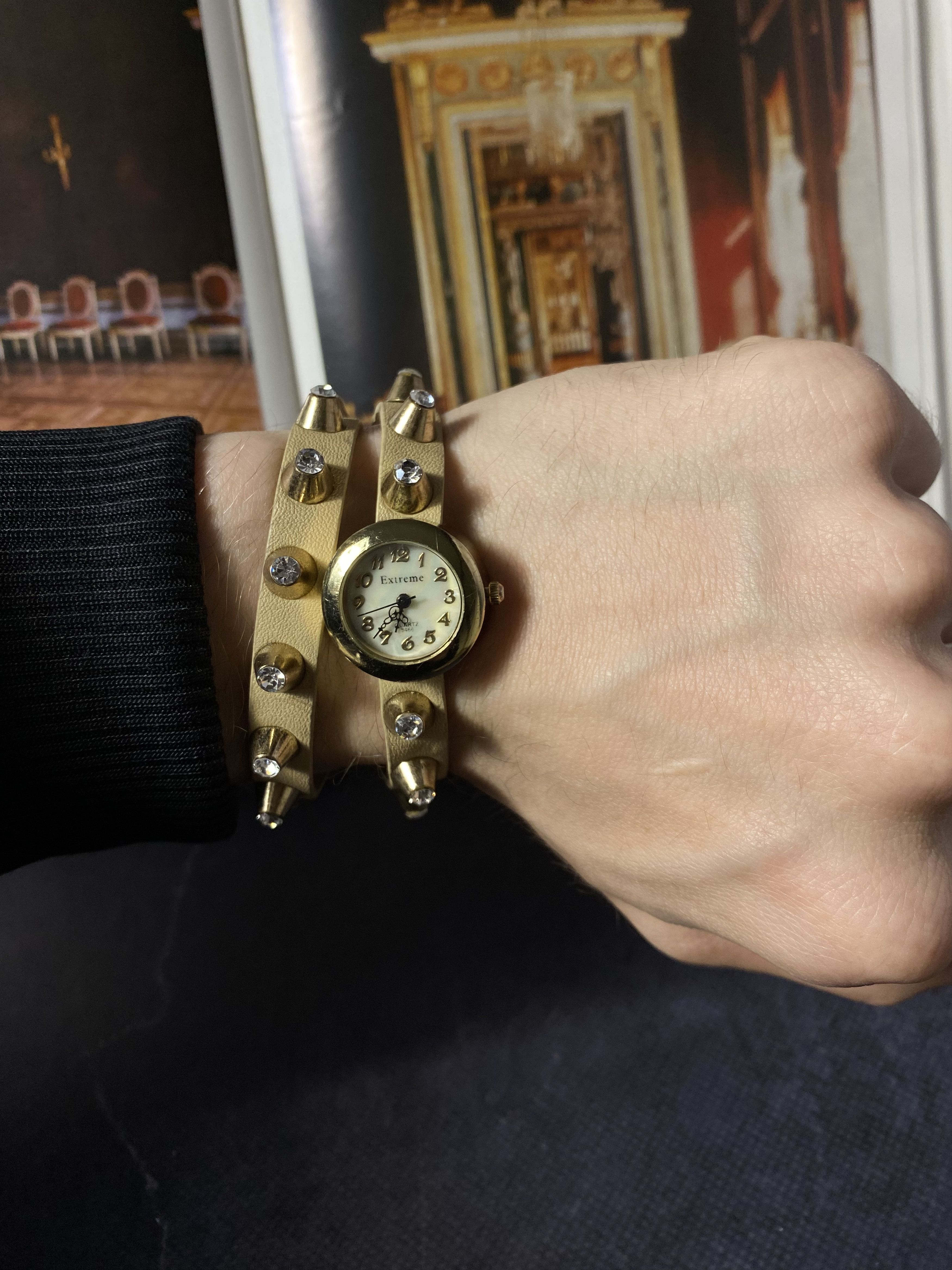 Jewelry × Vintage Vintage Extreme Watch - Elegant Style Size ONE SIZE - 1 Thumbnail