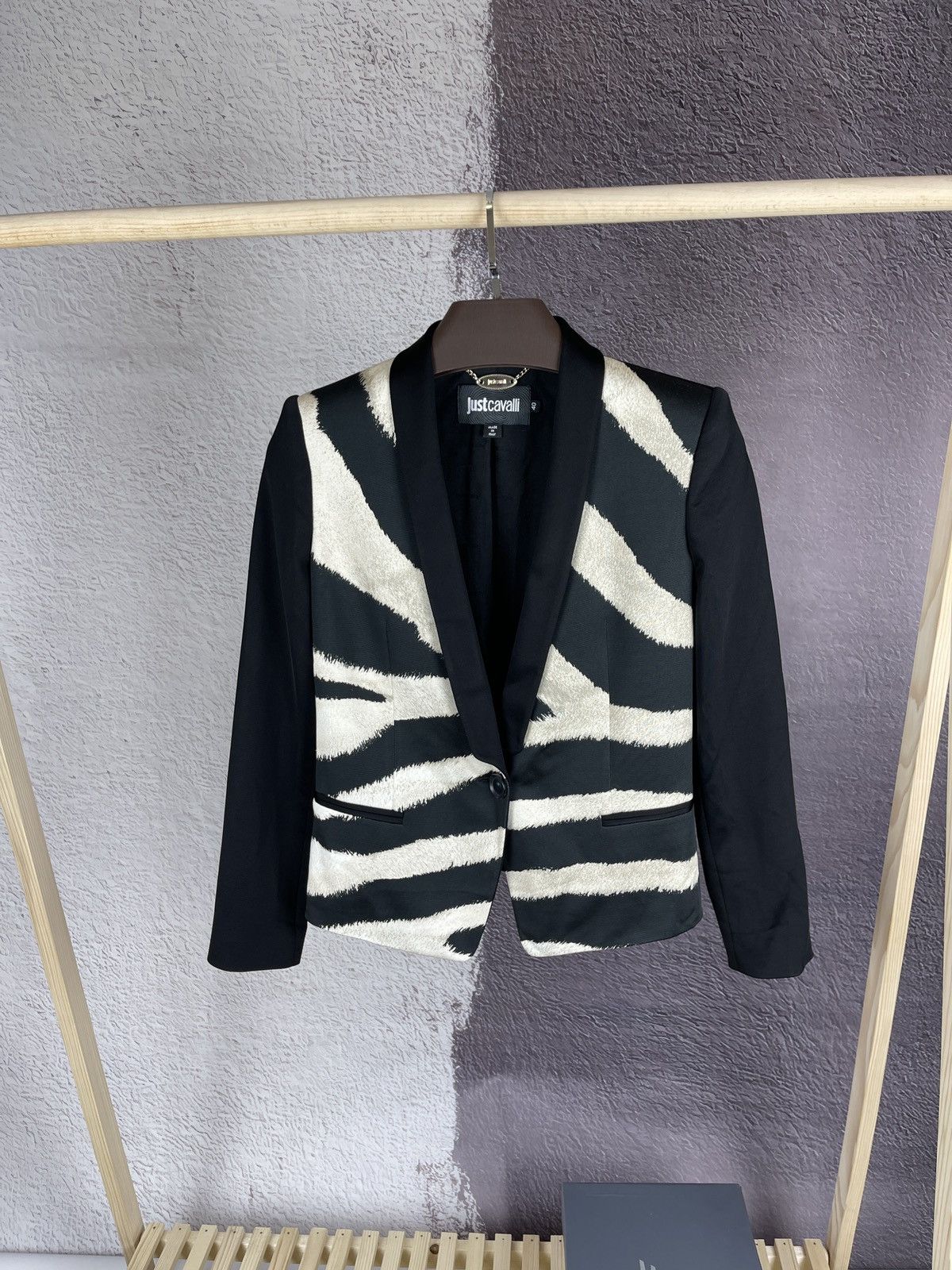 Just Cavalli Just Cavalli zebra hype Roberto Cavalli jacket blazer Size S / US 4 / IT 40 - 1 Thumbnail